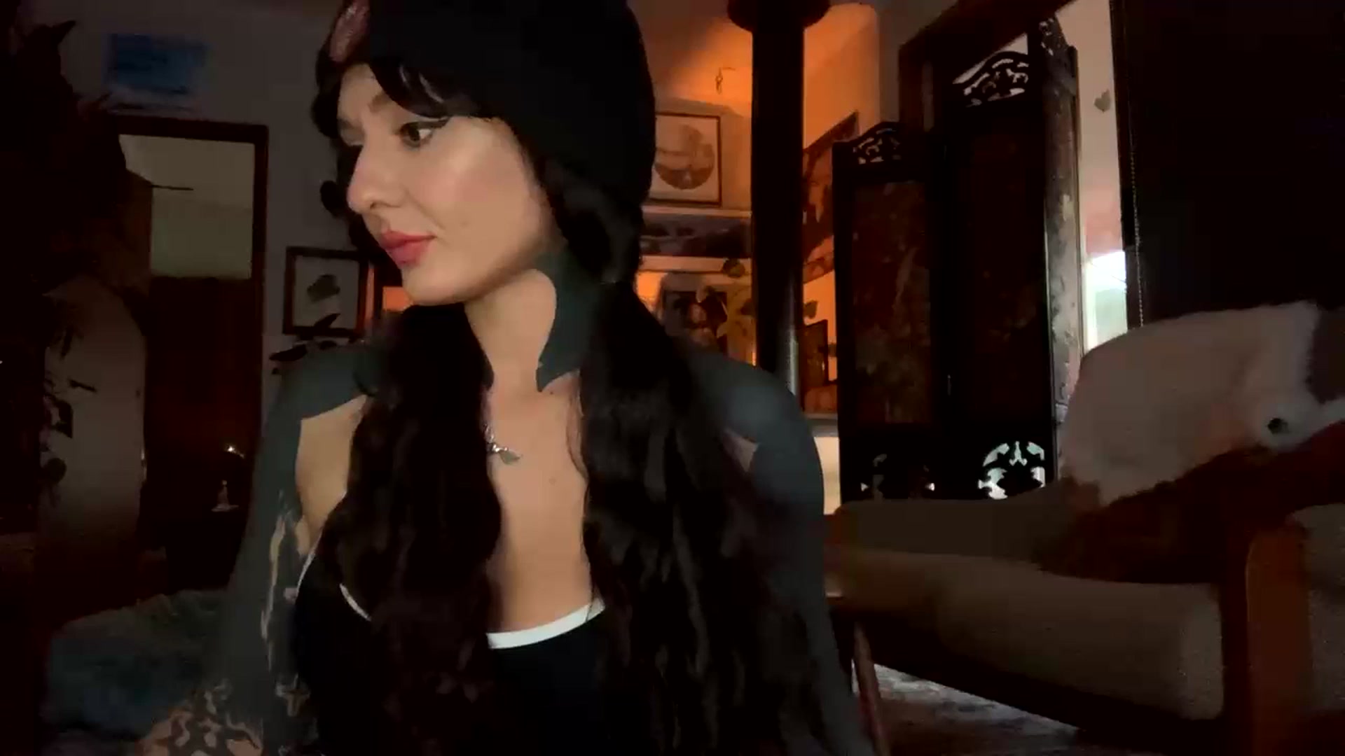 Gallery image thumbnail from Belen_O's myfreecams stream on, 05/24/2023, 07:42 image 8 of 20