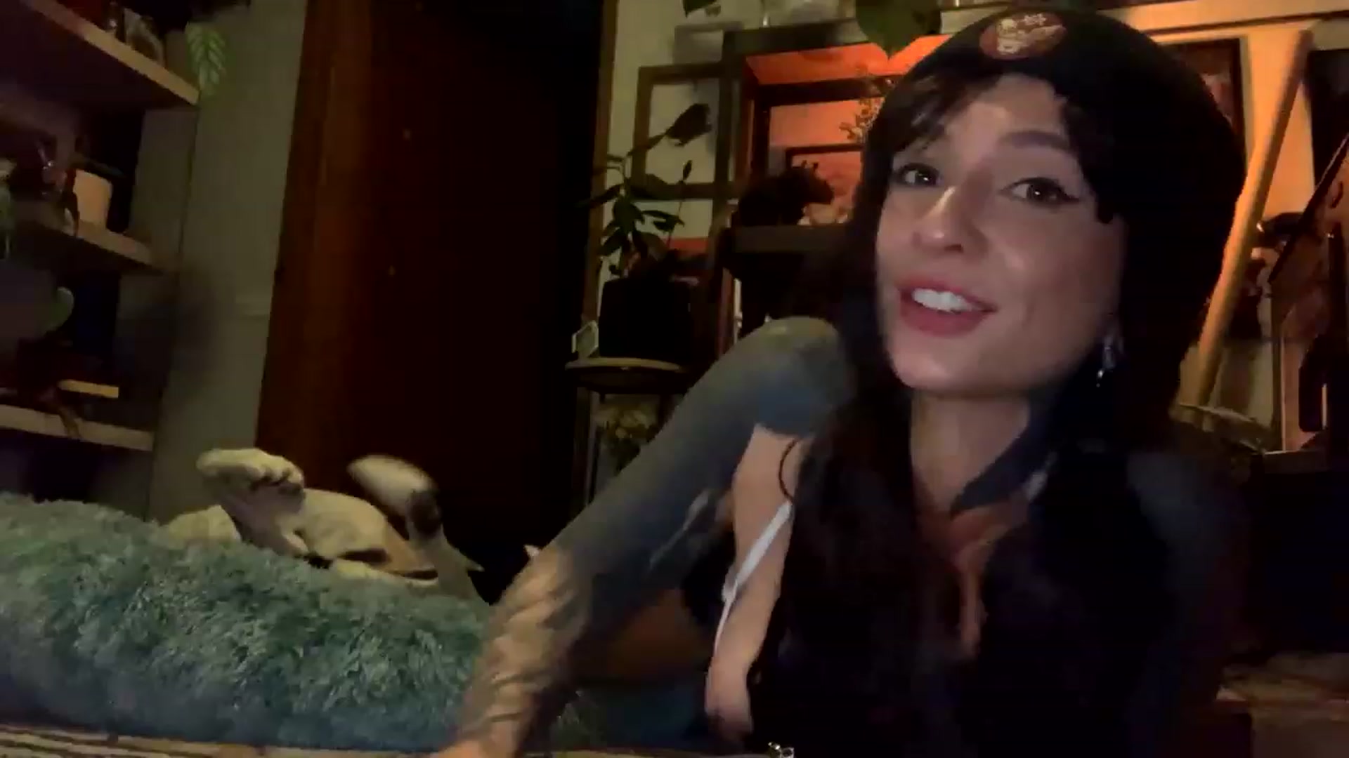 Gallery image thumbnail from Belen_O's myfreecams stream on, 05/24/2023, 09:53 image 20 of 20