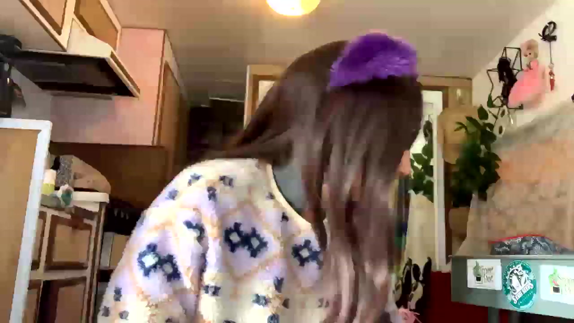 Gallery image thumbnail from Belen_O's myfreecams stream on, 06/08/2023, 02:04 image 15 of 20