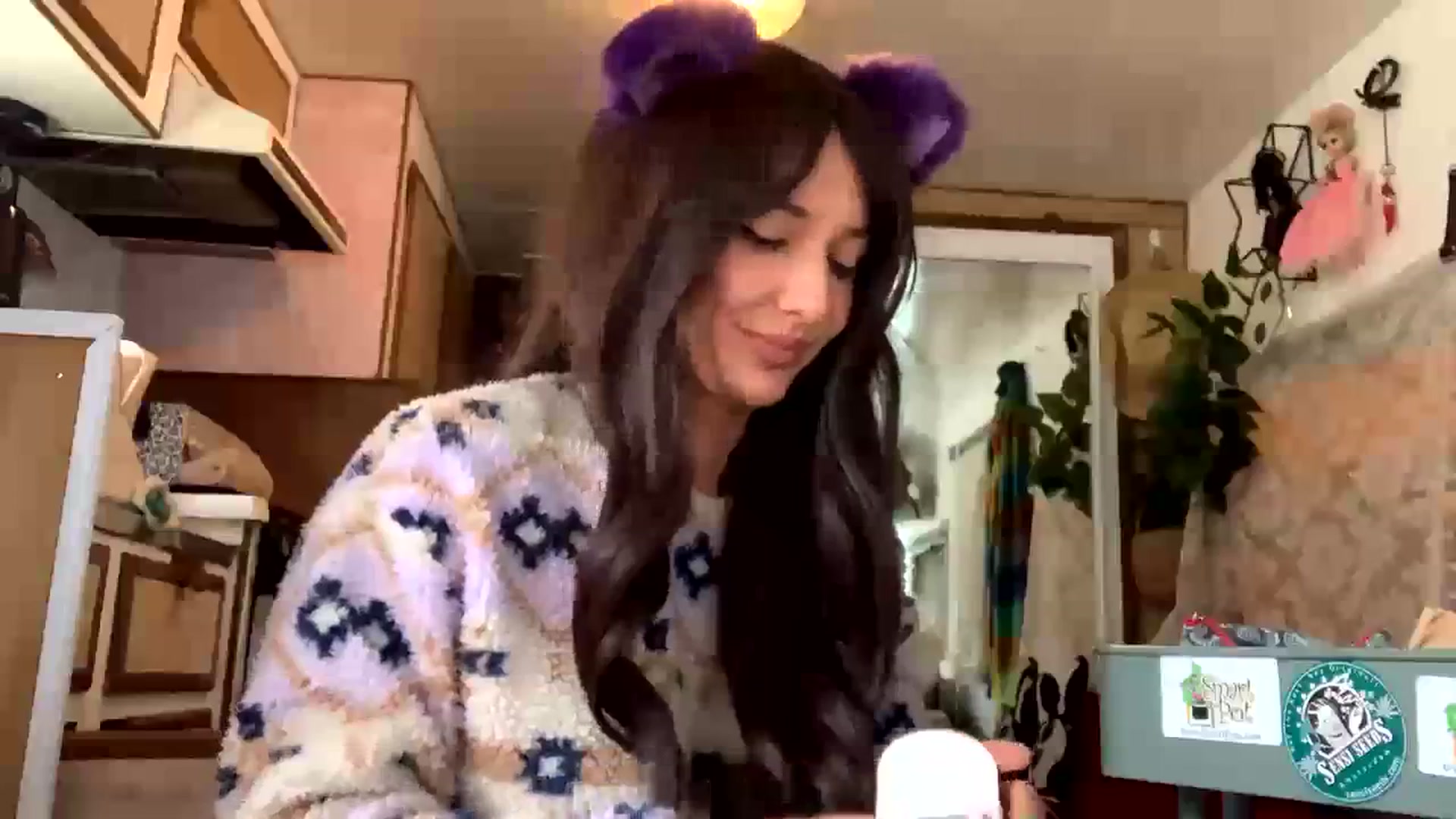 Gallery image thumbnail from Belen_O's myfreecams stream on, 06/08/2023, 02:04 image 2 of 20