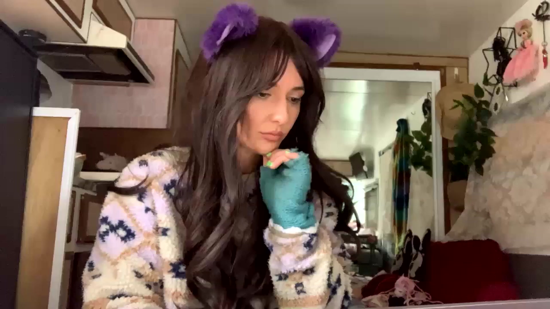 Gallery image thumbnail from Belen_O's myfreecams stream on, 06/08/2023, 03:20 image 10 of 20