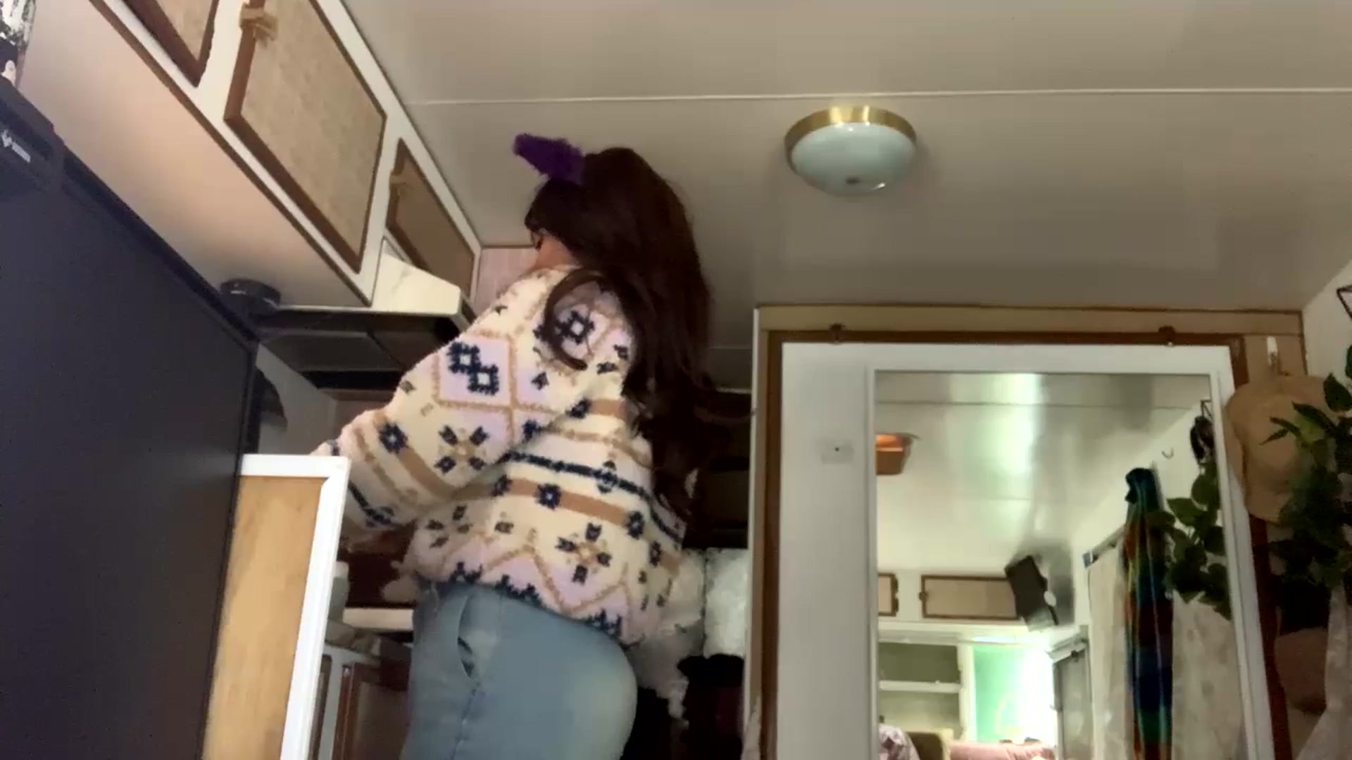 Gallery image thumbnail from Belen_O's myfreecams stream on, 06/08/2023, 03:20 image 17 of 20