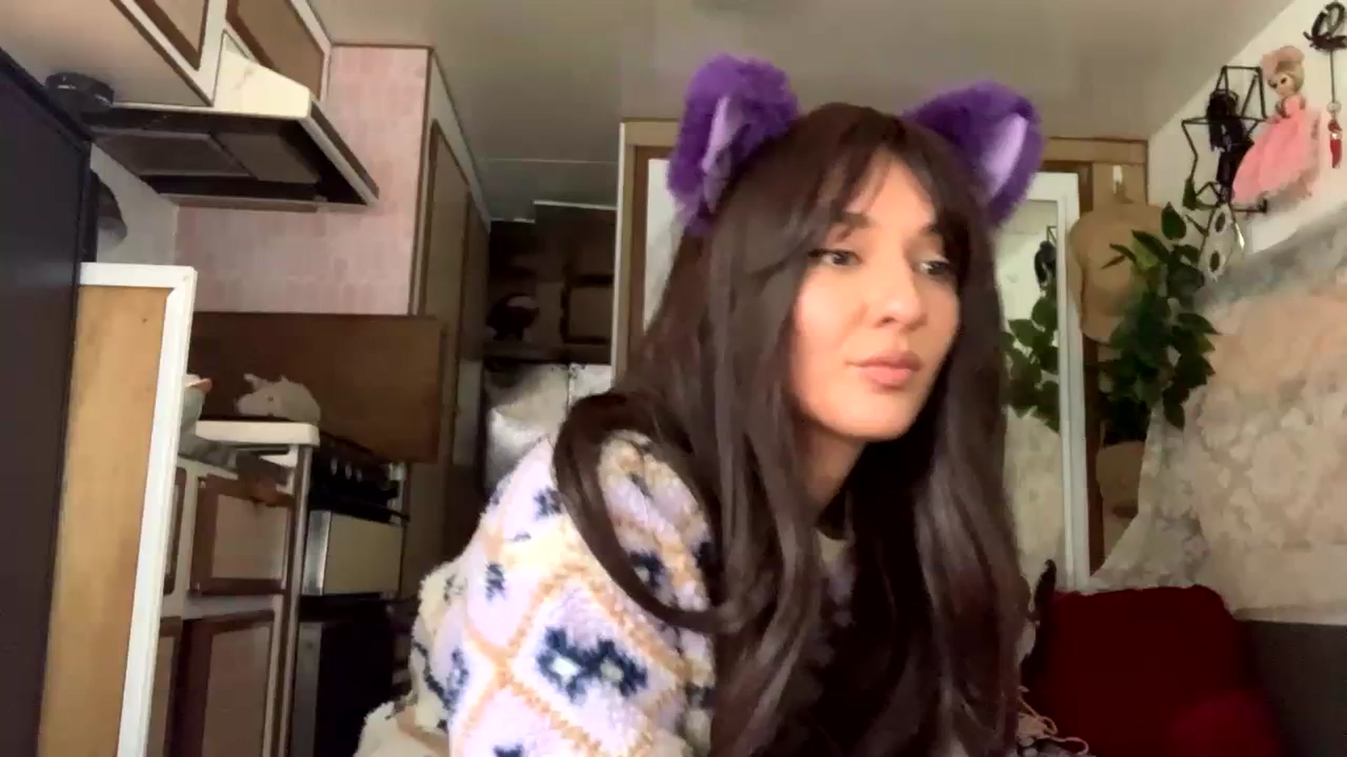 Gallery image thumbnail from Belen_O's myfreecams stream on, 06/08/2023, 03:20 image 1 of 20