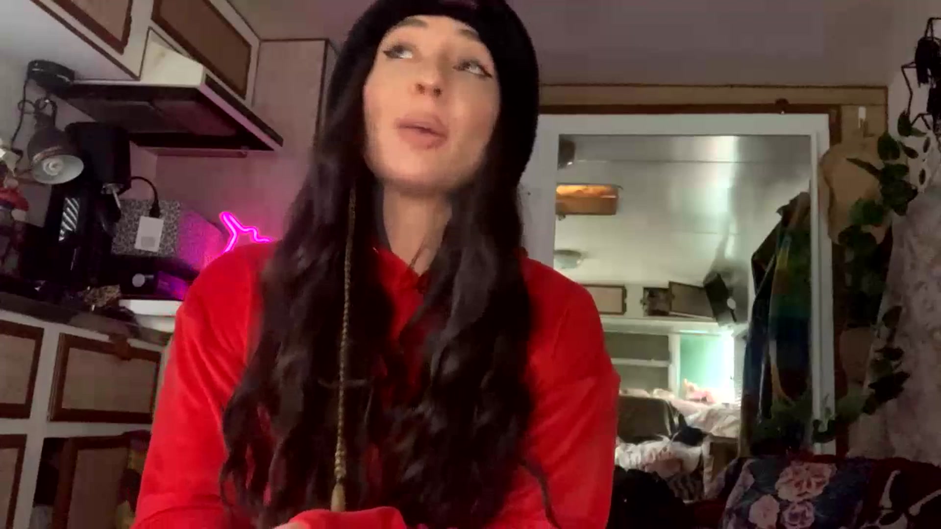 Gallery image thumbnail from Belen_O's myfreecams stream on, 06/12/2023, 05:49 image 5 of 20