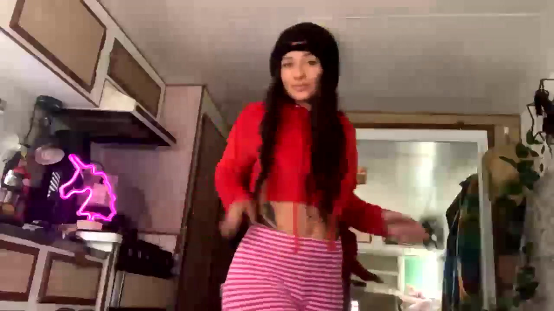 Gallery image thumbnail from Belen_O's myfreecams stream on, 06/12/2023, 05:49 image 20 of 20