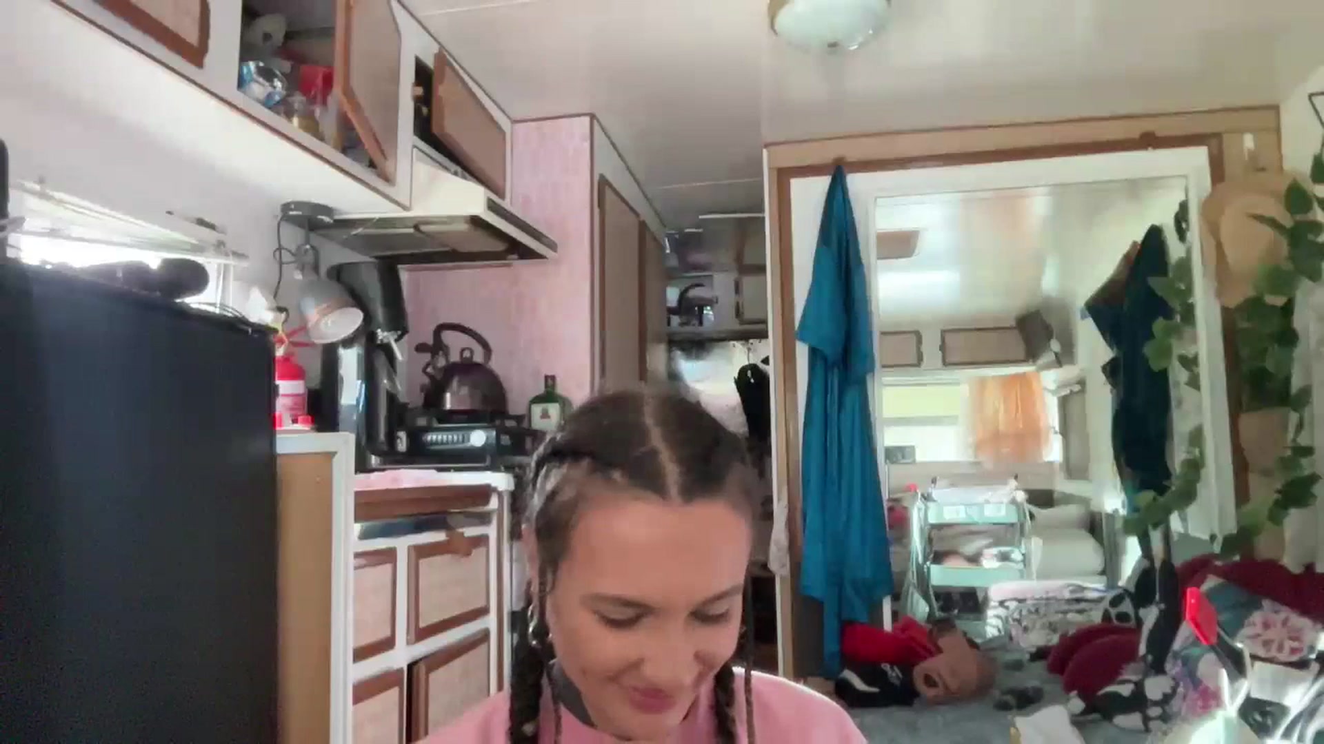 Gallery image thumbnail from Belen_O's myfreecams stream on, 06/15/2023, 23:54 image 16 of 20