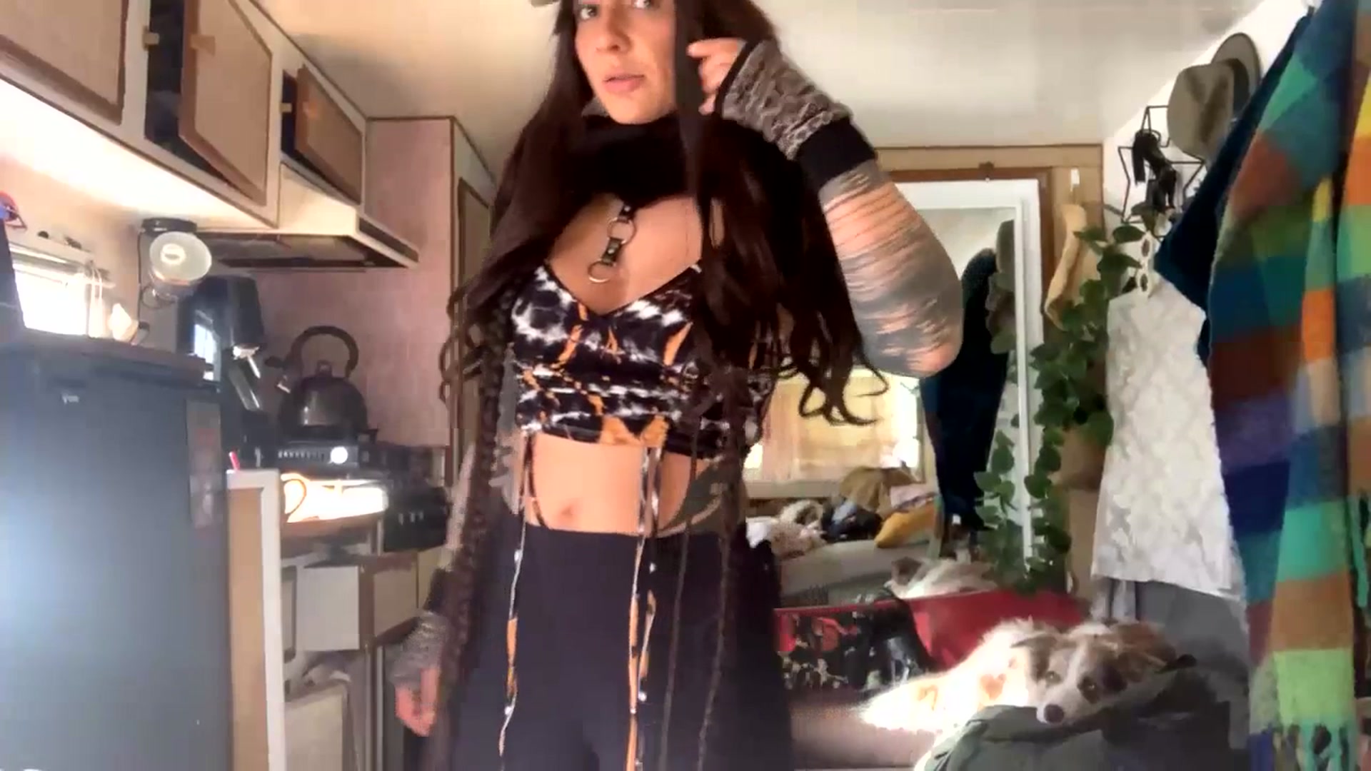 Gallery image thumbnail from Belen_O's myfreecams stream on, 06/30/2023, 02:44 image 19 of 20