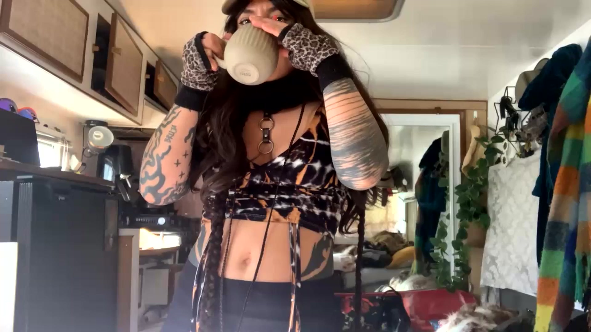 Gallery image thumbnail from Belen_O's myfreecams stream on, 06/30/2023, 02:44 image 9 of 20