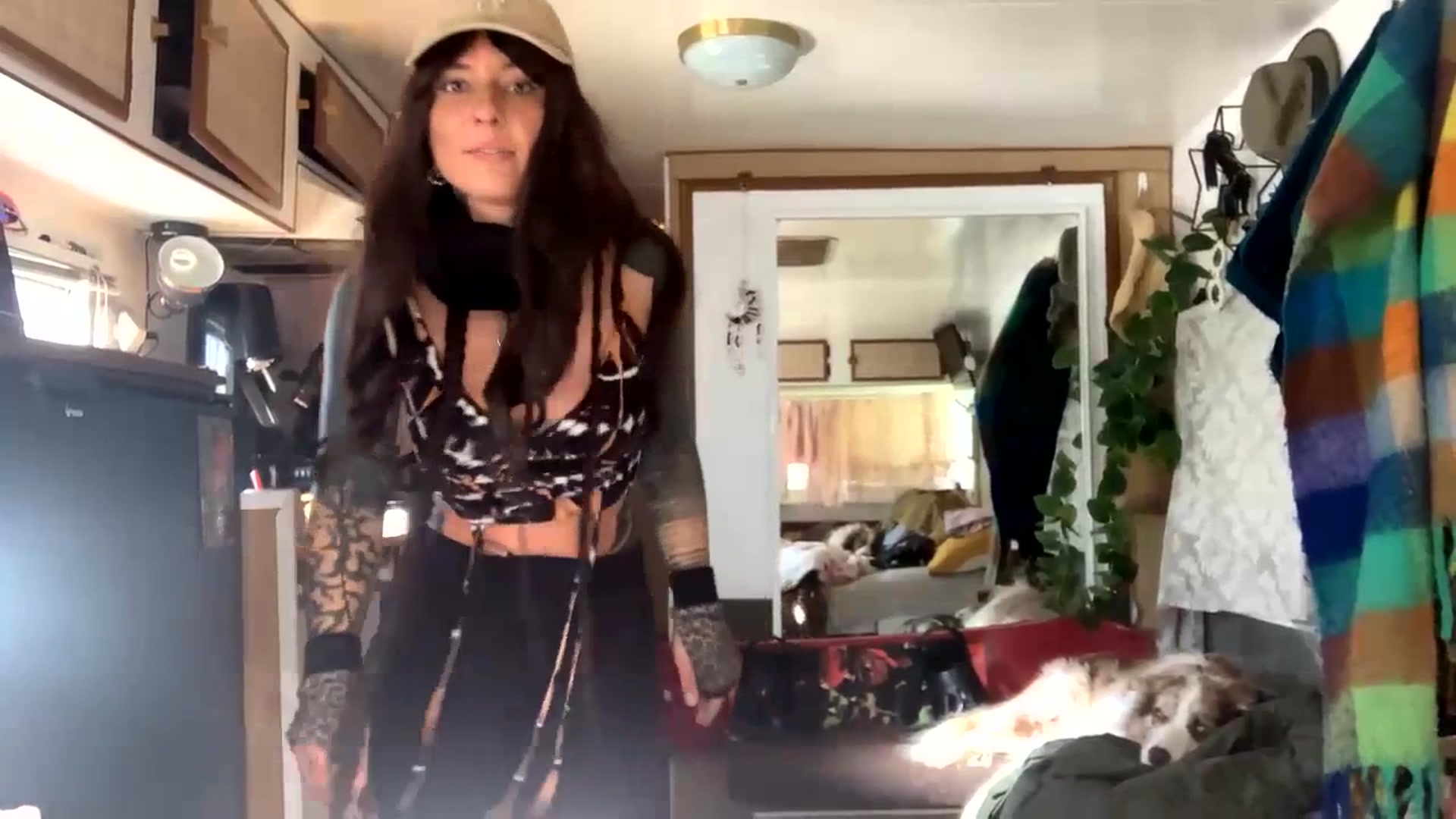 Gallery image thumbnail from Belen_O's myfreecams stream on, 06/30/2023, 02:44 image 18 of 20