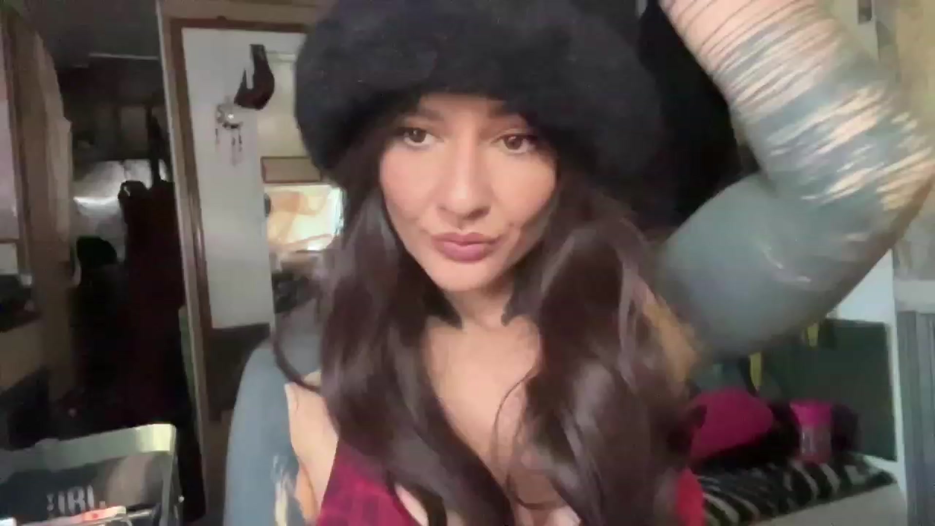 Gallery image thumbnail from Belen_O's myfreecams stream on, 07/05/2023, 05:07 image 20 of 20