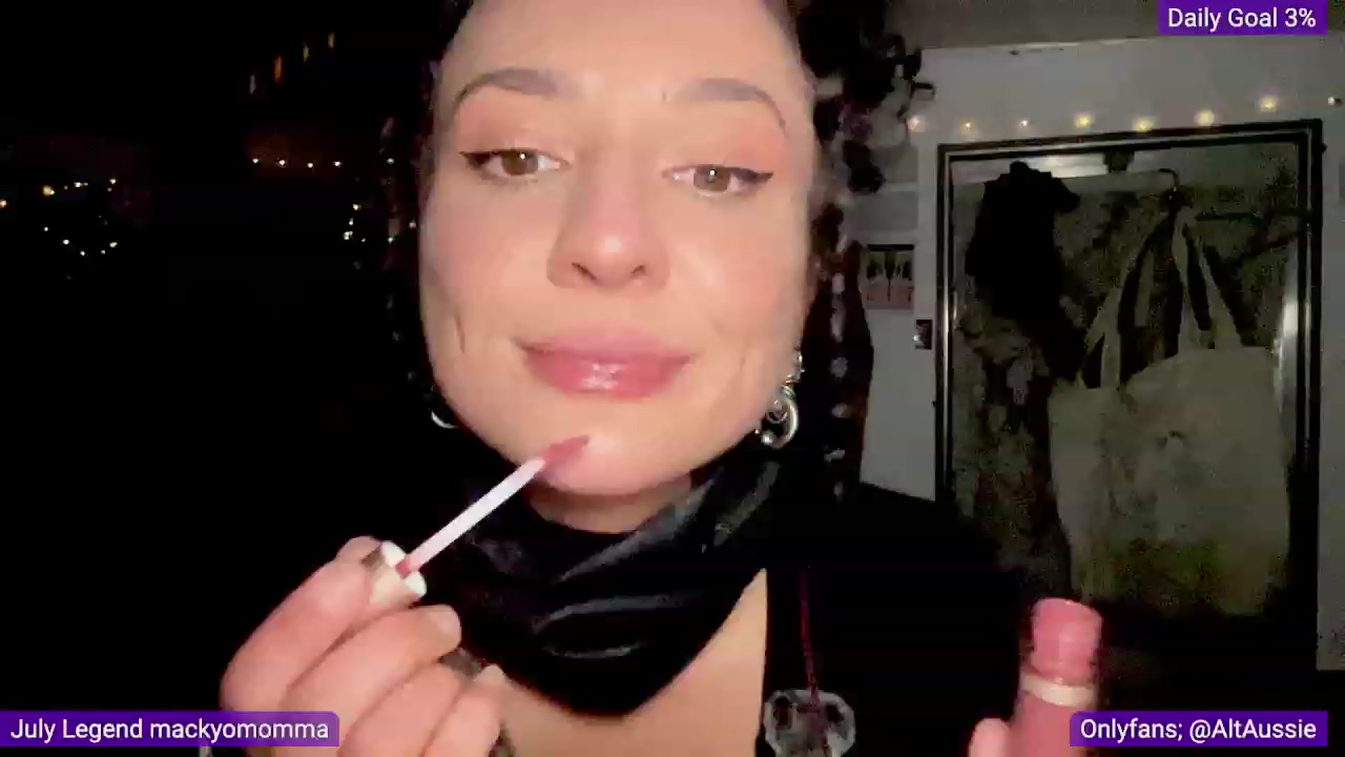 Gallery image thumbnail from Belen_O's myfreecams stream on, 07/10/2023, 07:29 image 10 of 20