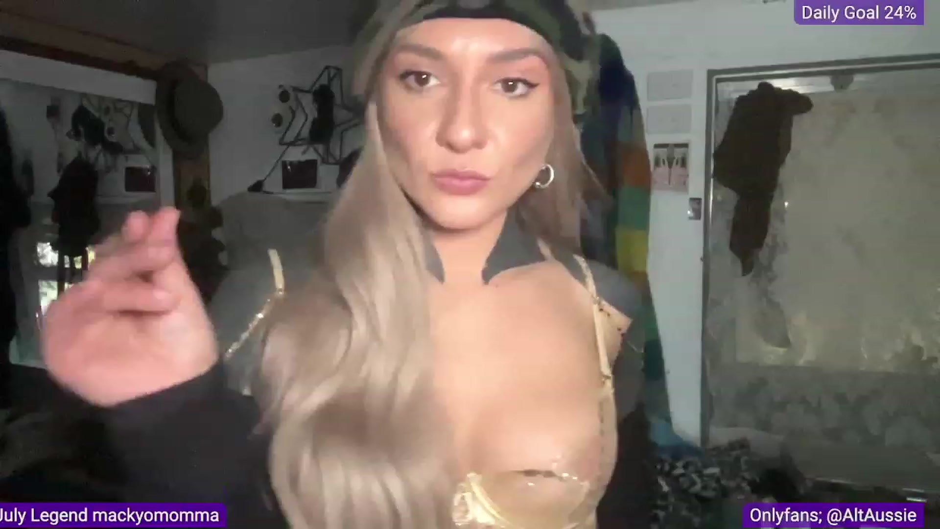 Gallery image thumbnail from Belen_O's myfreecams stream on, 07/12/2023, 07:00 image 3 of 20