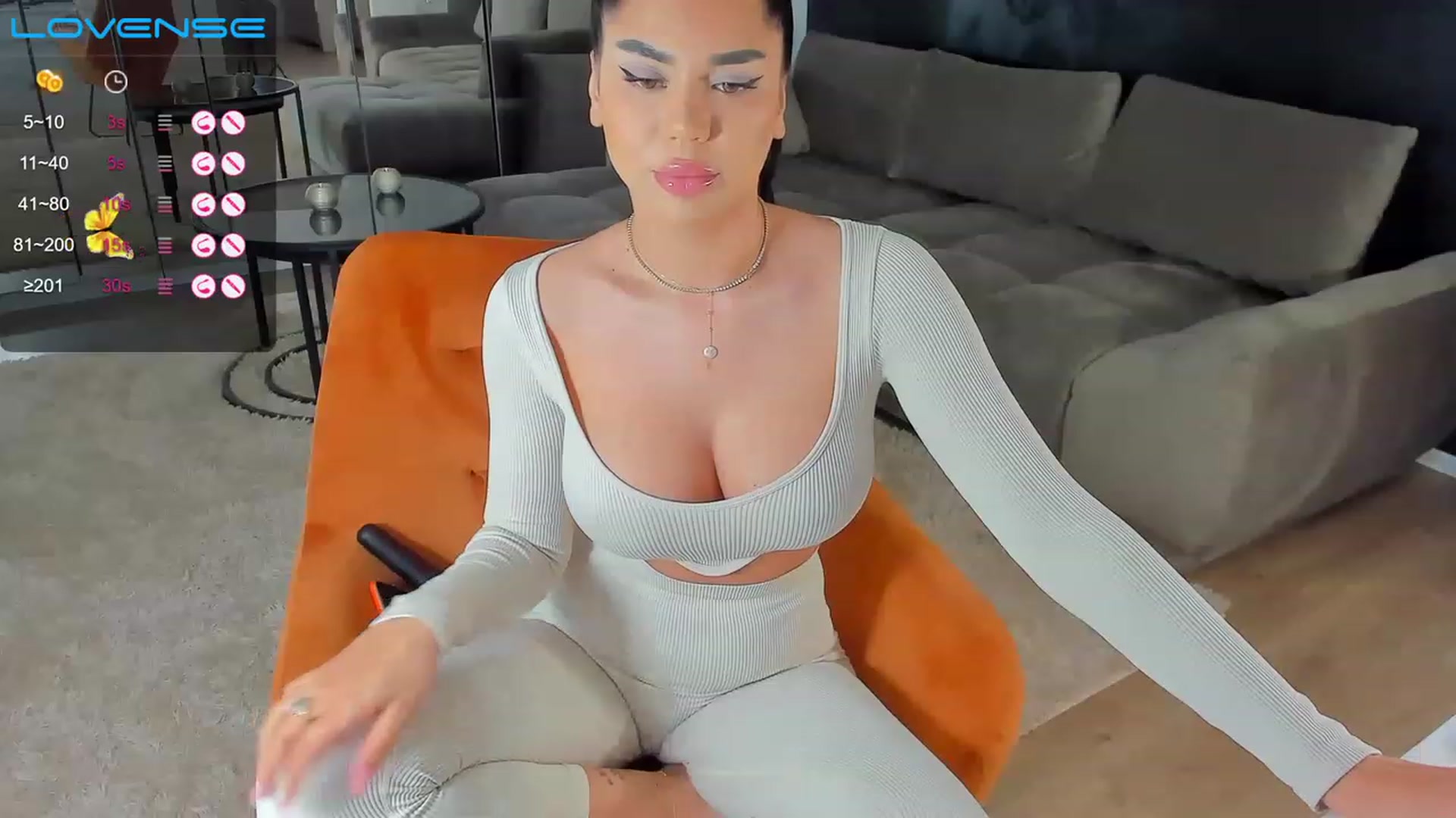 Gallery image thumbnail from Bell3_hot's myfreecams stream on, 05/27/2023, 20:03 image 18 of 20