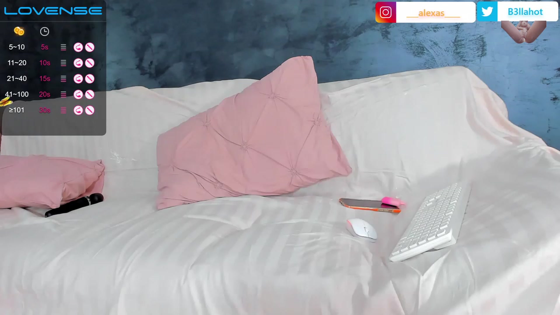 Gallery image thumbnail from Bell3_hot's myfreecams stream on, 06/17/2023, 20:44 image 19 of 20
