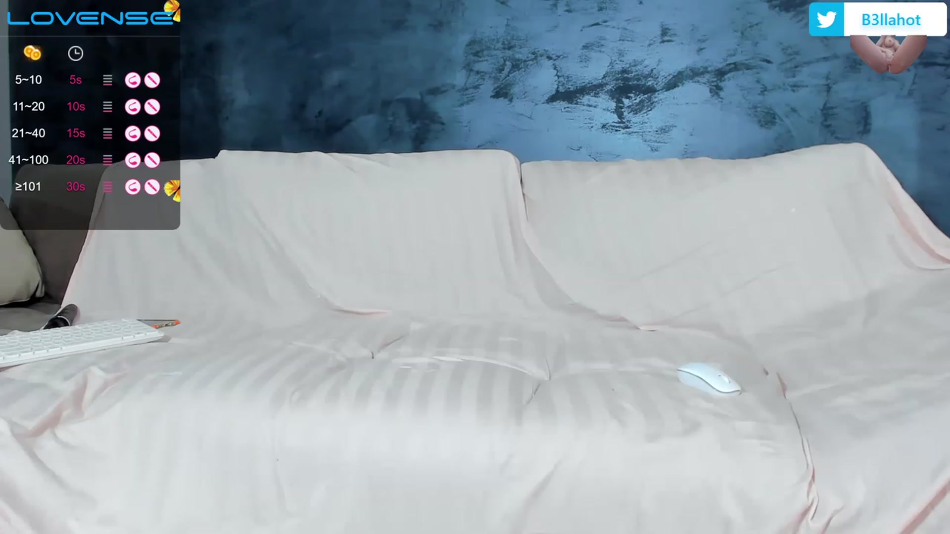 Gallery image thumbnail from Bell3_hot's myfreecams stream on, 06/18/2023, 19:05 image 14 of 20