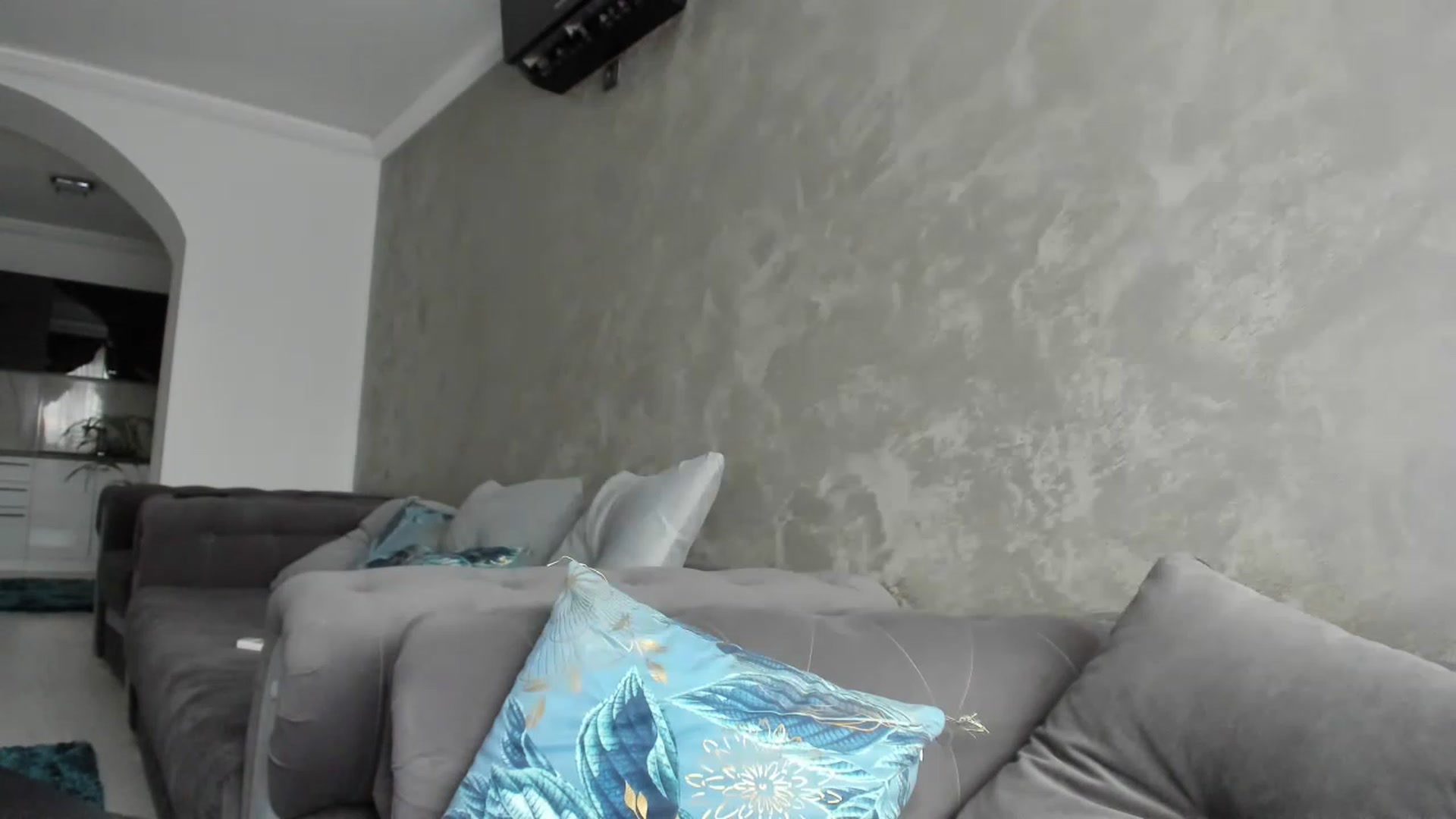 Gallery image thumbnail from BellAhhh's myfreecams stream on, 12/04/2022, 07:12 image 13 of 20