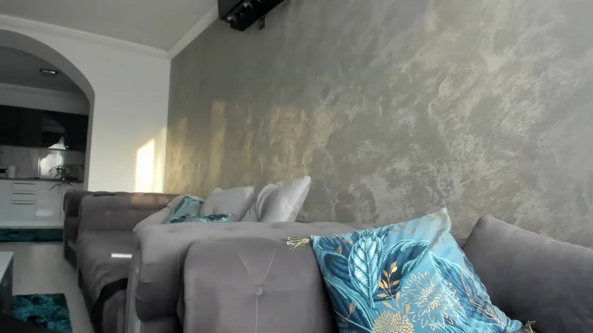 Gallery image thumbnail from BellAhhh's myfreecams stream on, 12/06/2022, 07:16 image 6 of 20