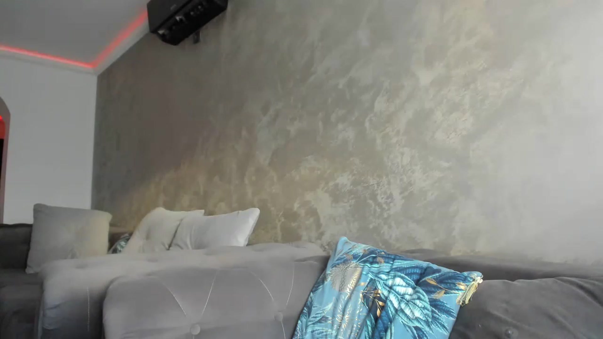 Gallery image thumbnail from BellAhhh's myfreecams stream on, 01/18/2023, 08:04 image 9 of 20