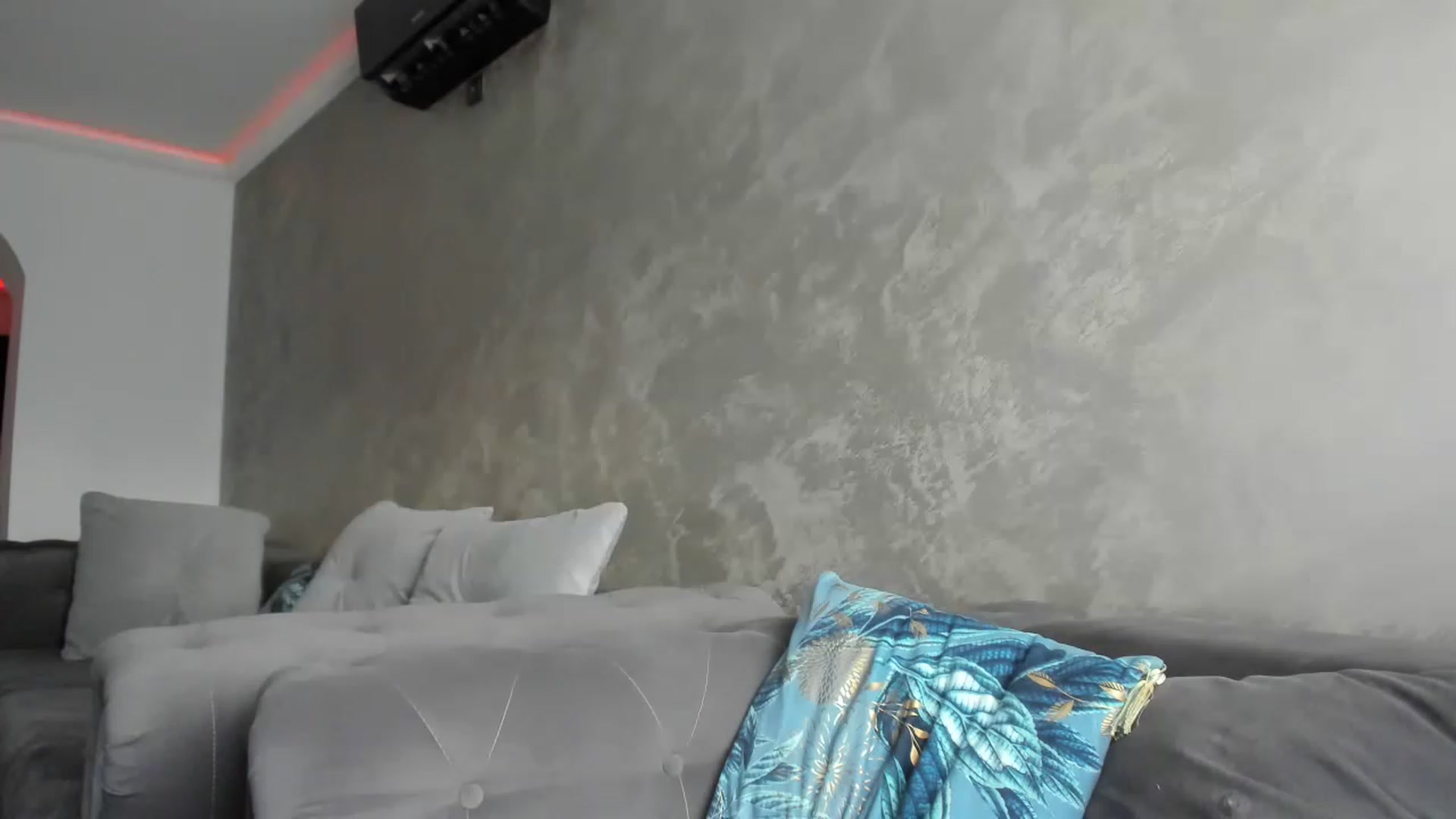 Gallery image thumbnail from BellAhhh's myfreecams stream on, 01/18/2023, 08:04 image 8 of 20