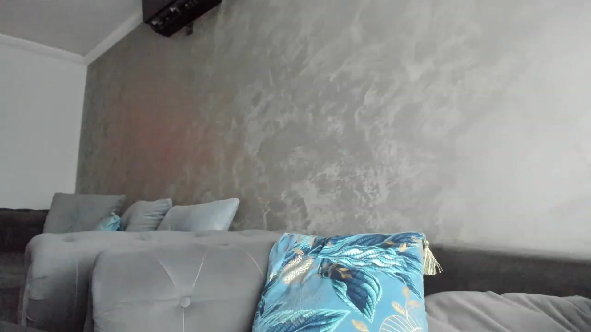 Gallery image thumbnail from BellAhhh's myfreecams stream on, 02/18/2023, 07:21 image 8 of 20