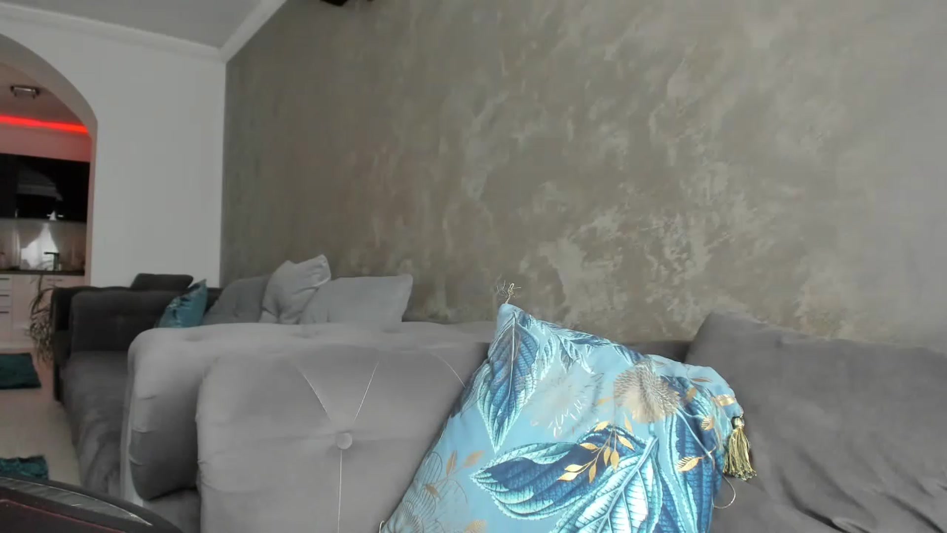 Gallery image thumbnail from BellAhhh's myfreecams stream on, 03/08/2023, 07:48 image 7 of 20