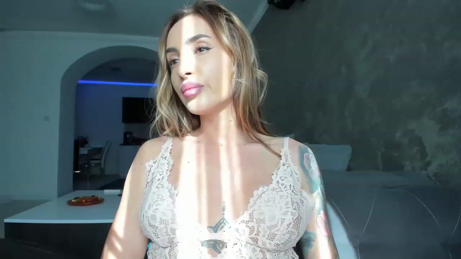 Gallery image thumbnail from BellAhhh's myfreecams stream on, 03/19/2023, 07:20 image 19 of 20