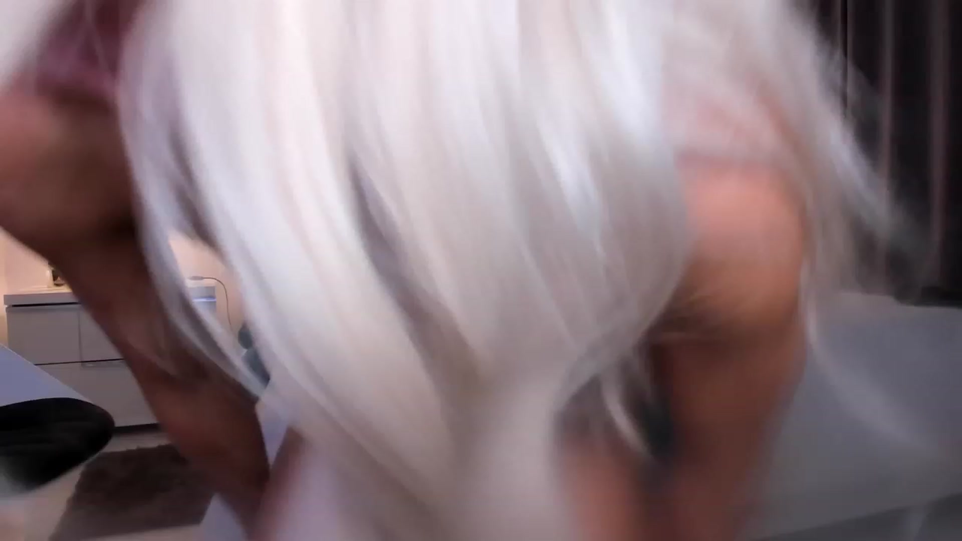 Gallery image thumbnail from Bell_kim's myfreecams stream on, 10/23/2023, 10:03 image 15 of 20
