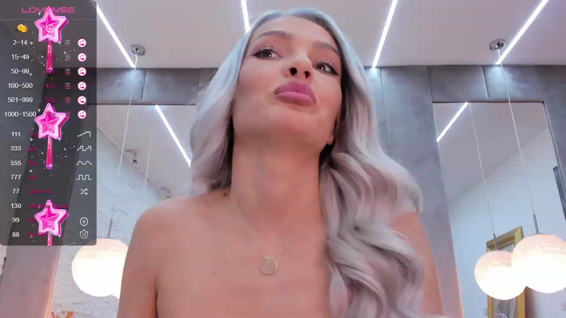 Gallery image thumbnail from Bell_kim's myfreecams stream on, 12/18/2023, 11:32 image 8 of 20