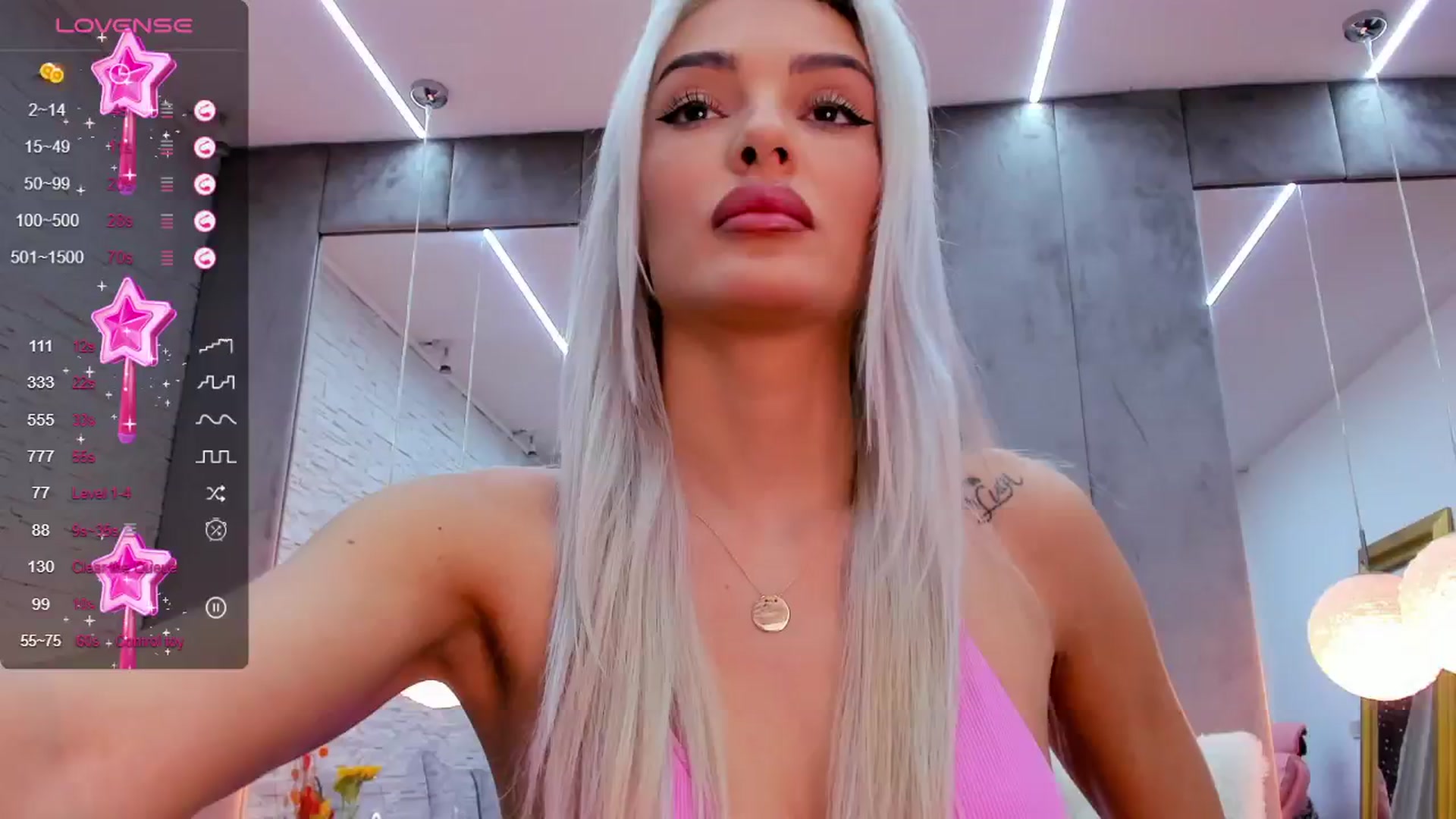 Gallery image thumbnail from Bell_kim's myfreecams stream on, 03/21/2024, 07:44 image 1 of 20
