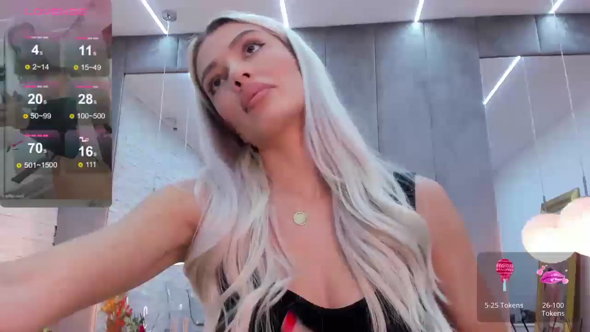 Gallery image thumbnail from Bell_kim's myfreecams stream on, 06/20/2024, 09:24 image 1 of 20