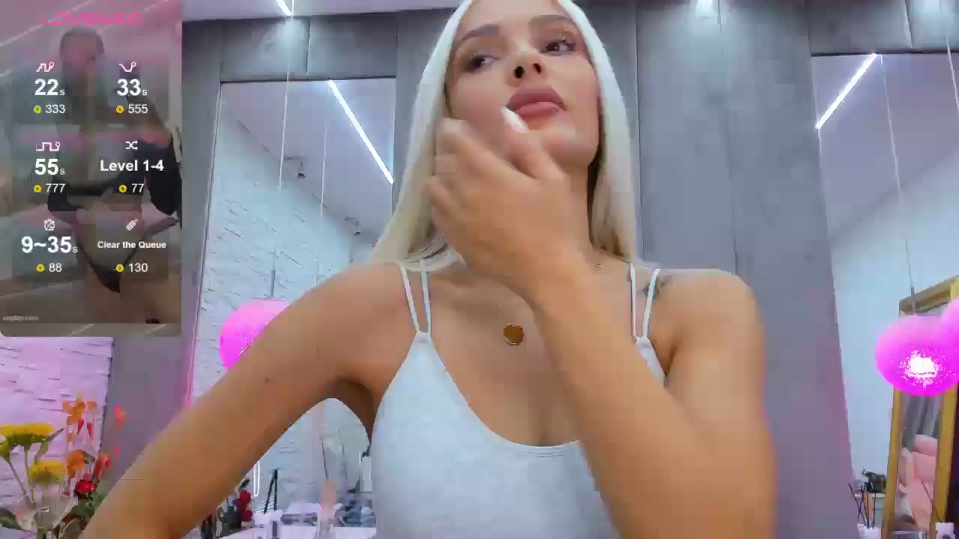 Gallery image thumbnail from Bell_kim's myfreecams stream on, 08/09/2024, 10:57 image 18 of 20