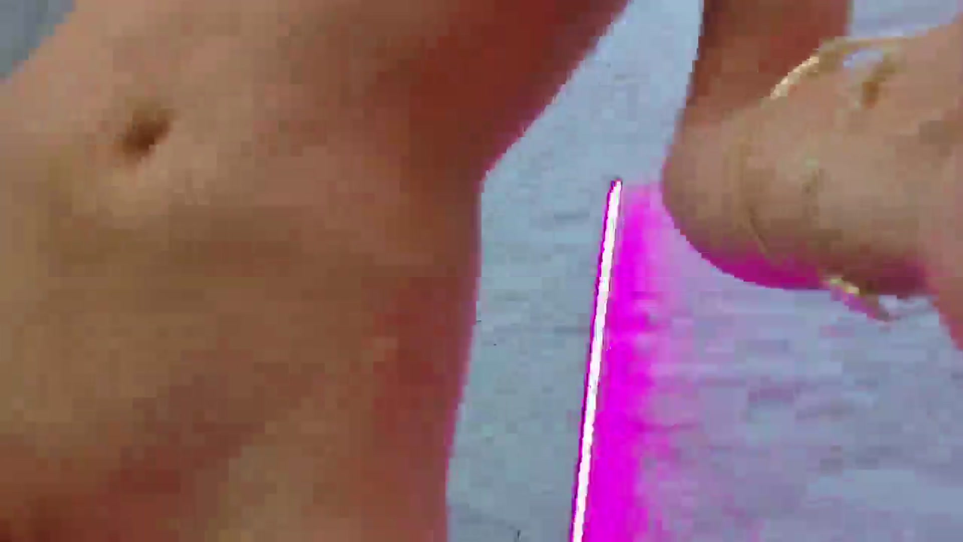 Gallery image thumbnail from Bell_kim's myfreecams stream on, 11/23/2024, 13:00 image 11 of 20