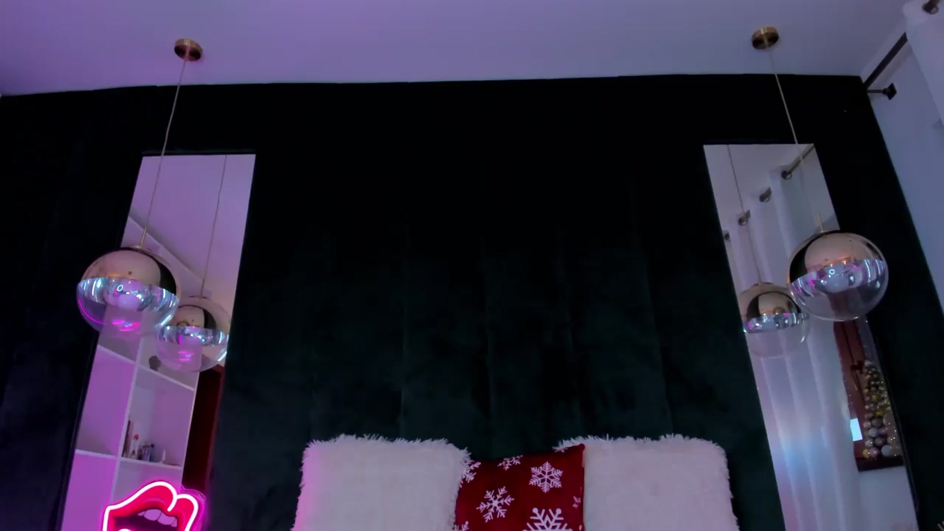Gallery image thumbnail from Bell_kim's myfreecams stream on, 01/18/2025, 10:14 image 17 of 20