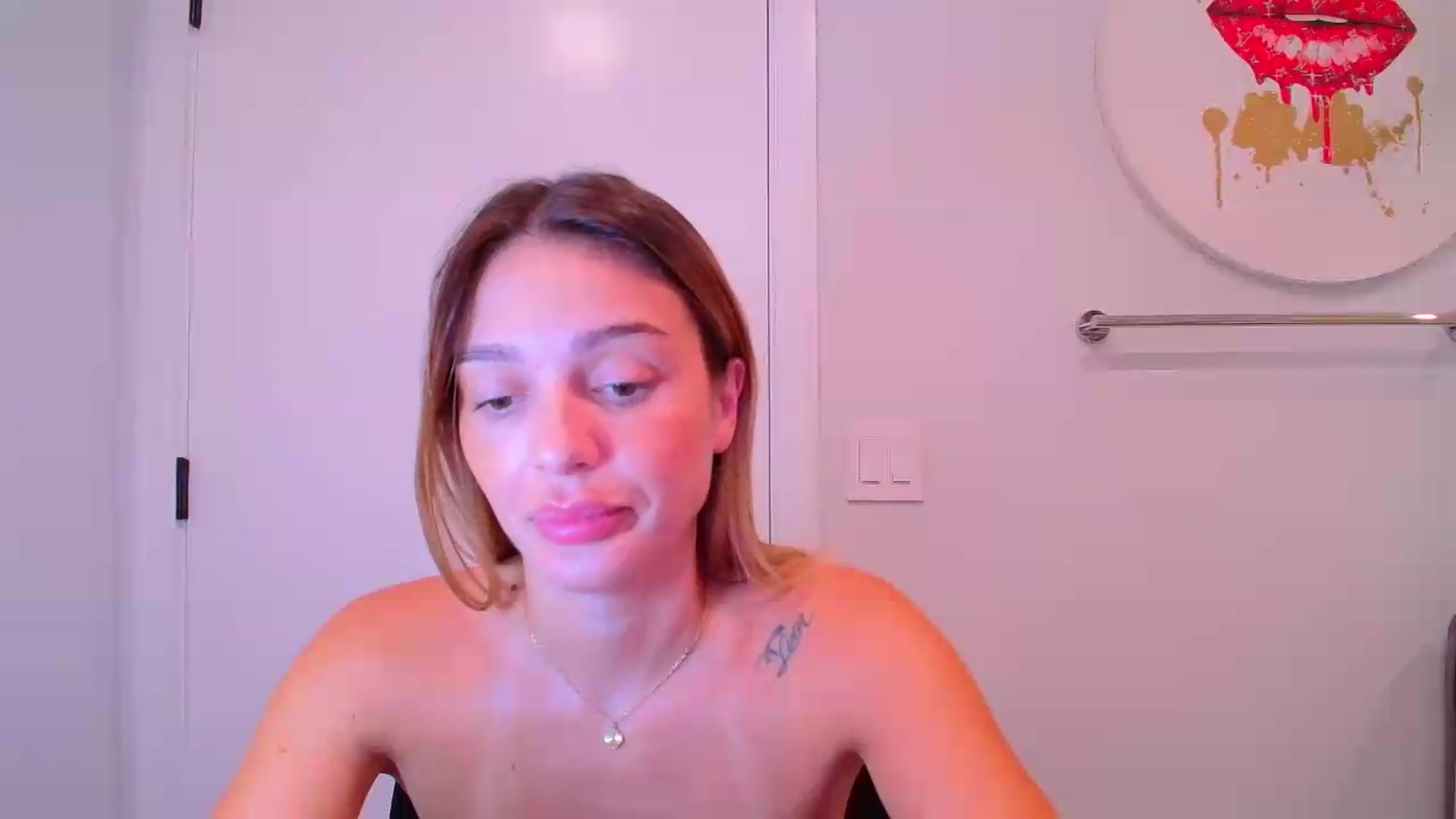 Gallery image thumbnail from Bell_kim's myfreecams stream on, 06/05/2026, 03:11 image 13 of 20