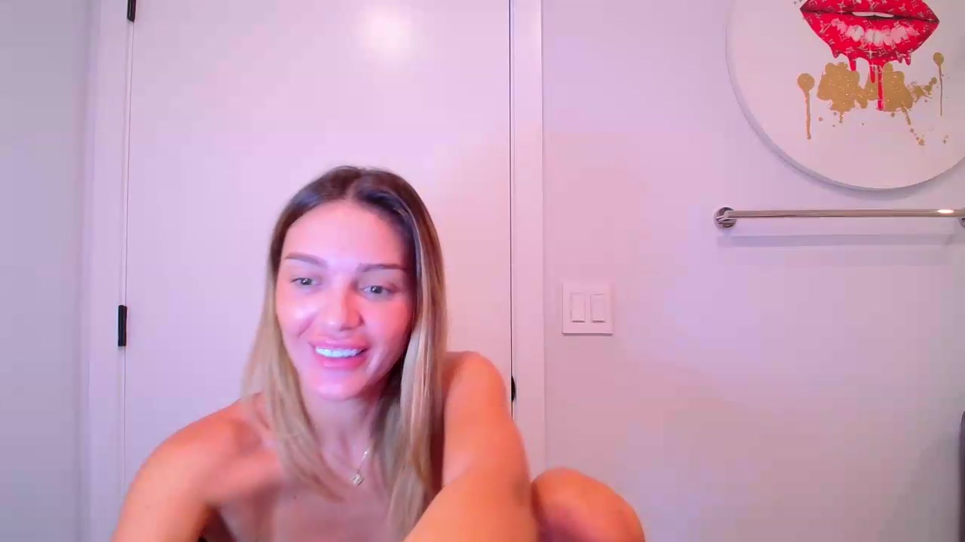 Gallery image thumbnail from Bell_kim's myfreecams stream on, 06/05/2026, 03:11 image 9 of 20