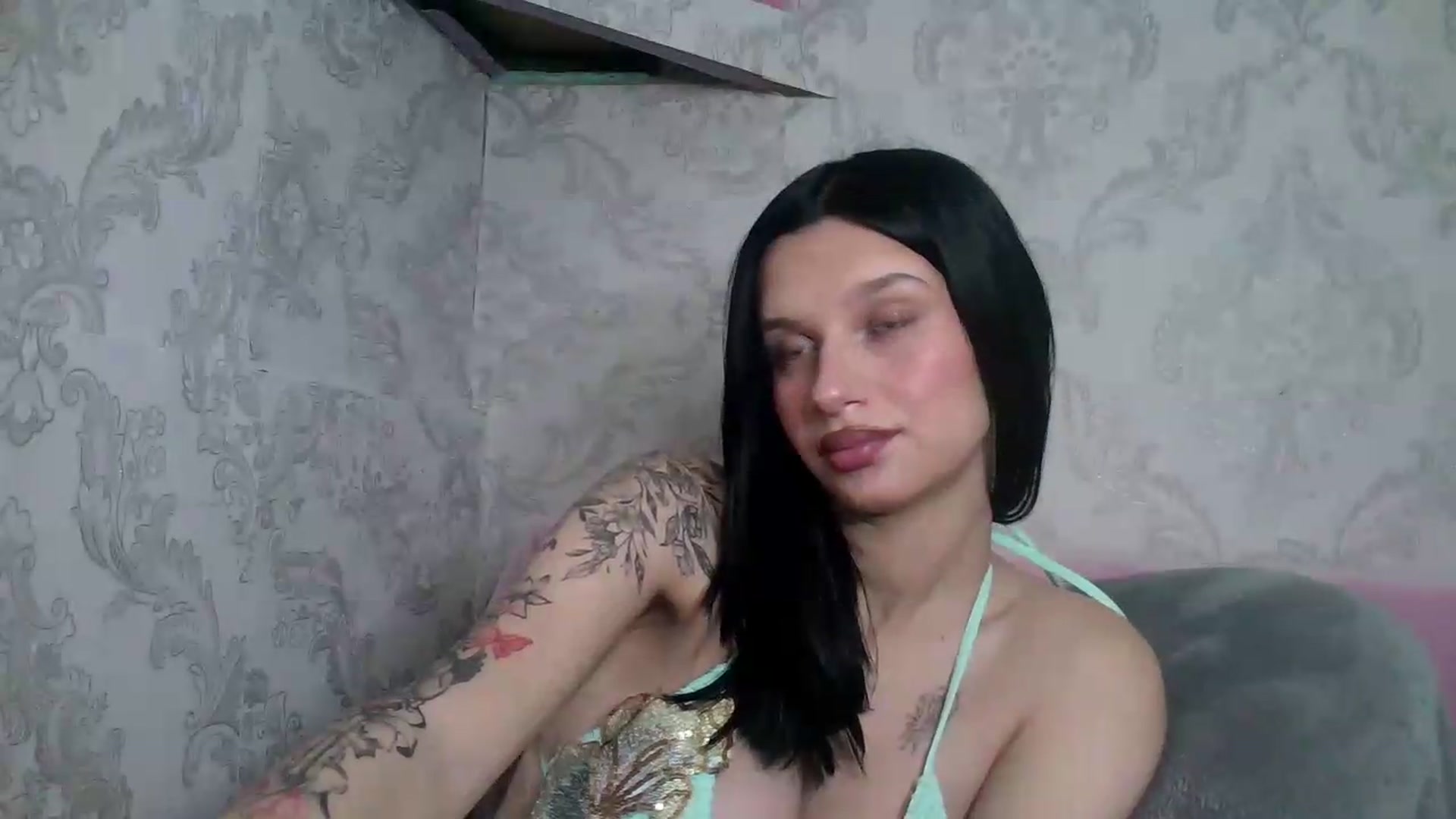 Gallery image thumbnail from Bella19perfect's myfreecams stream on, 07/21/2026, 09:48 image 11 of 20