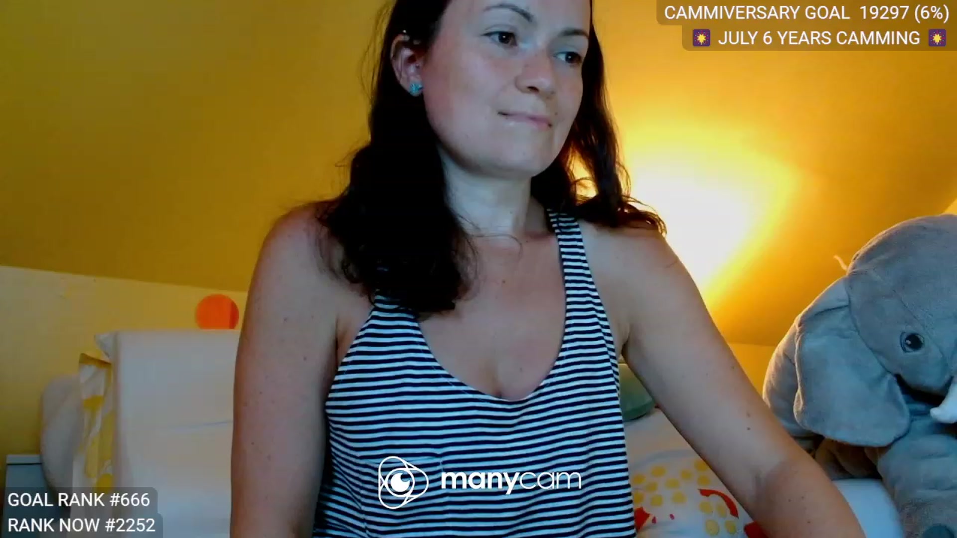 Gallery image thumbnail from Bella6Years's myfreecams stream on, 07/08/2023, 24:00 image 11 of 20