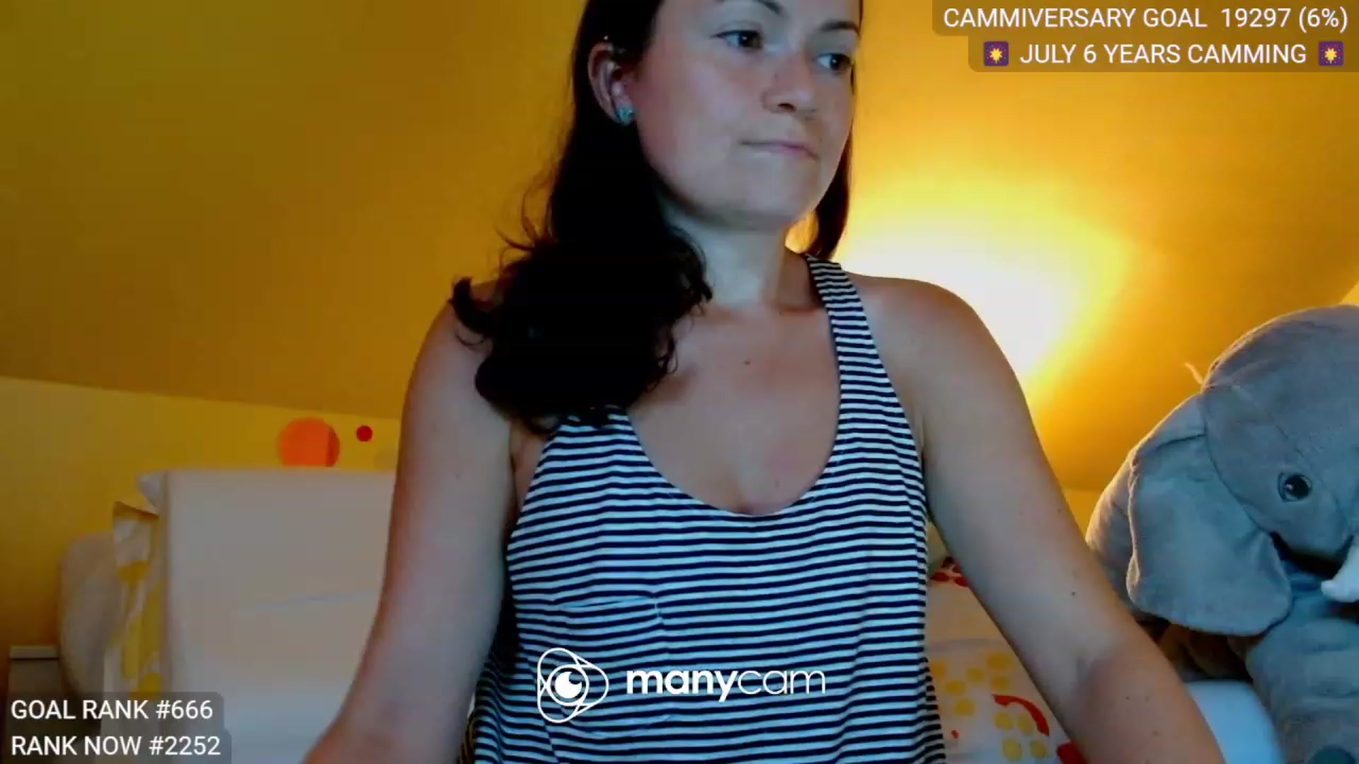 Gallery image thumbnail from Bella6Years's myfreecams stream on, 07/08/2023, 24:00 image 12 of 20