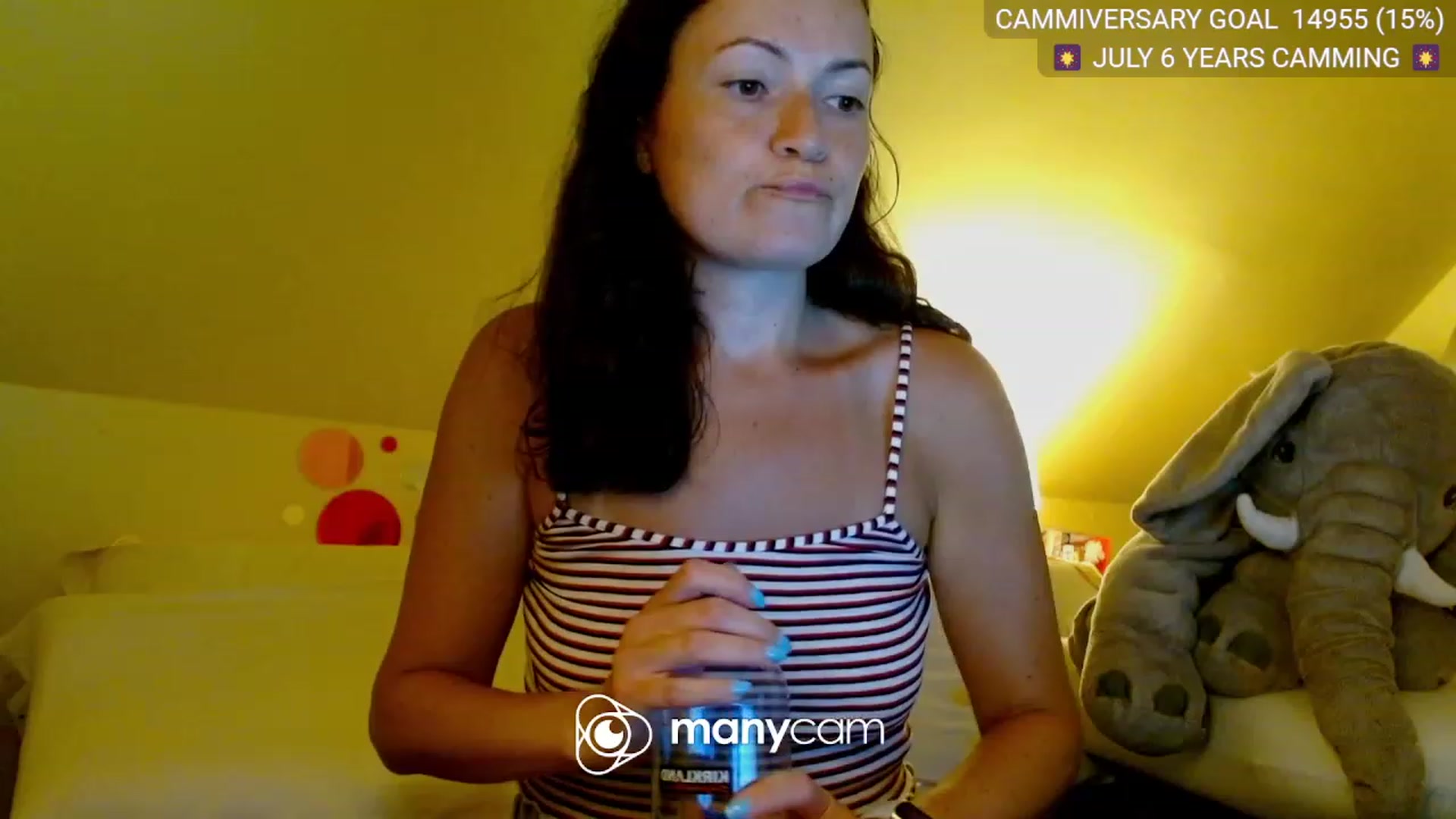 Gallery image thumbnail from Bella6Years's myfreecams stream on, 07/17/2023, 03:03 image 8 of 20