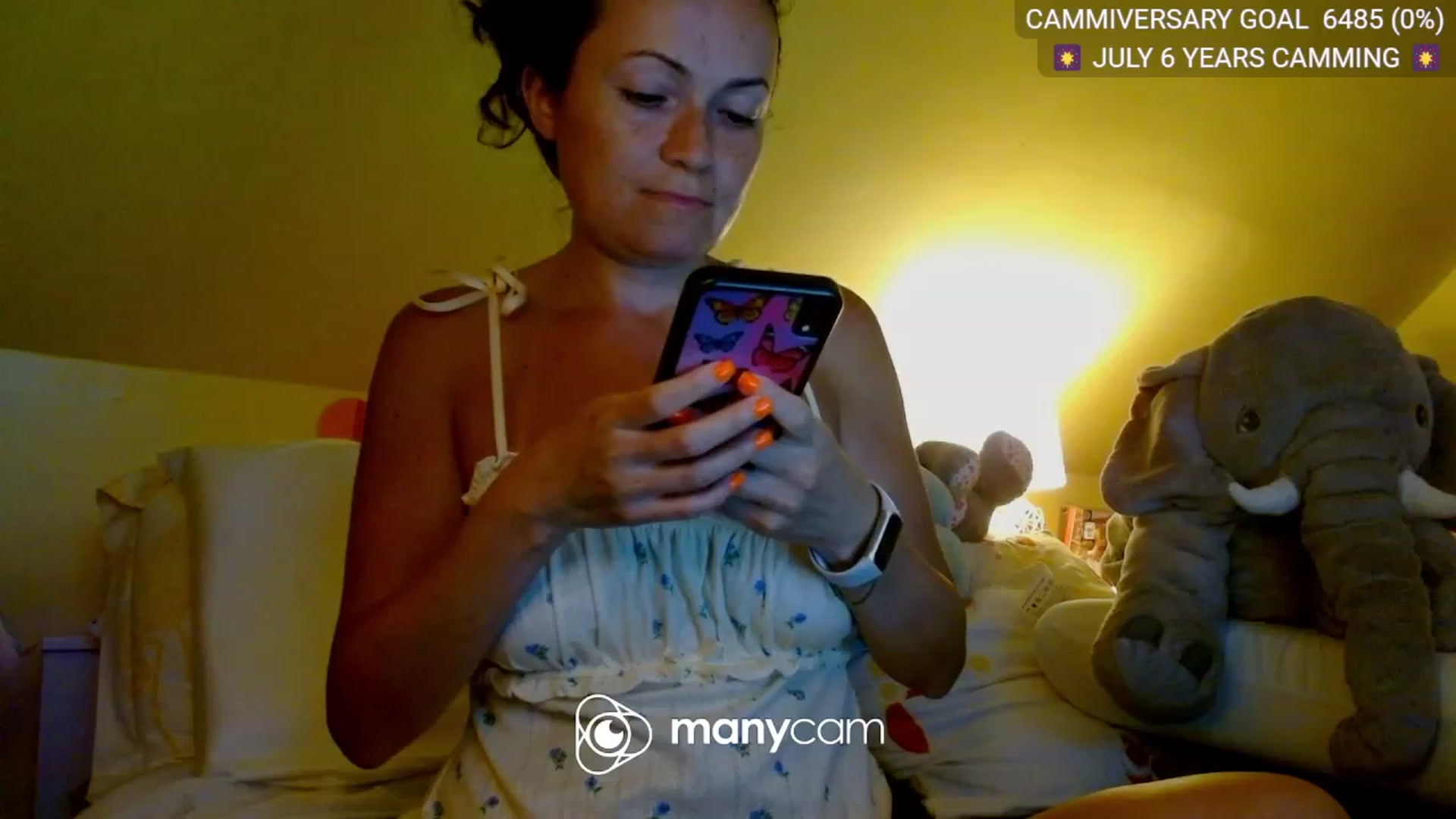 Gallery image thumbnail from Bella6Years's myfreecams stream on, 07/28/2023, 01:59 image 3 of 20