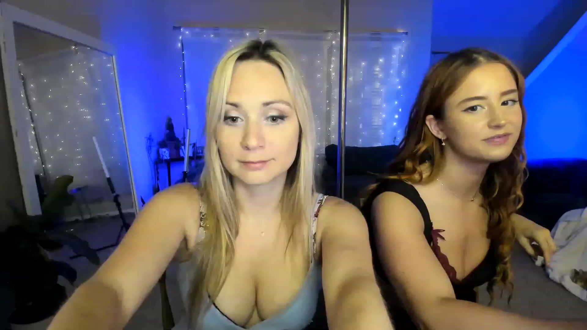 Gallery image thumbnail from BellaAndersin's myfreecams stream on, 03/09/2023, 03:28 image 5 of 20