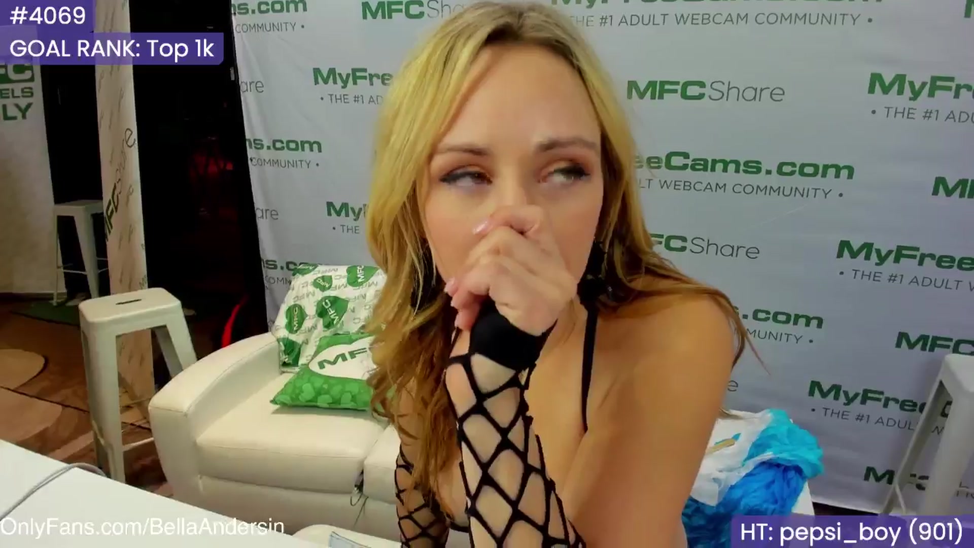 Gallery image thumbnail from BellaAndersin's myfreecams stream on, 01/23/2025, 01:37 image 19 of 20