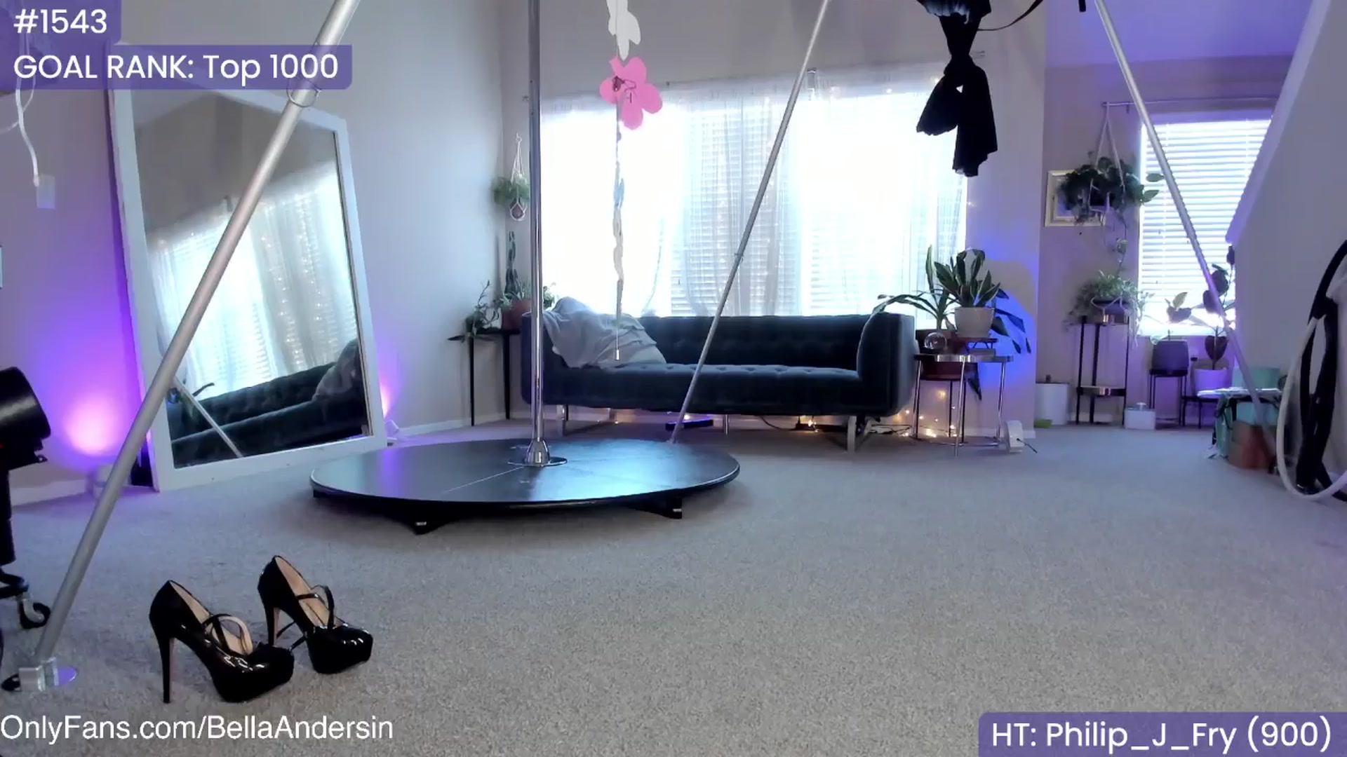 Gallery image thumbnail from BellaAndersin's myfreecams stream on, 02/23/2025, 19:00 image 12 of 20