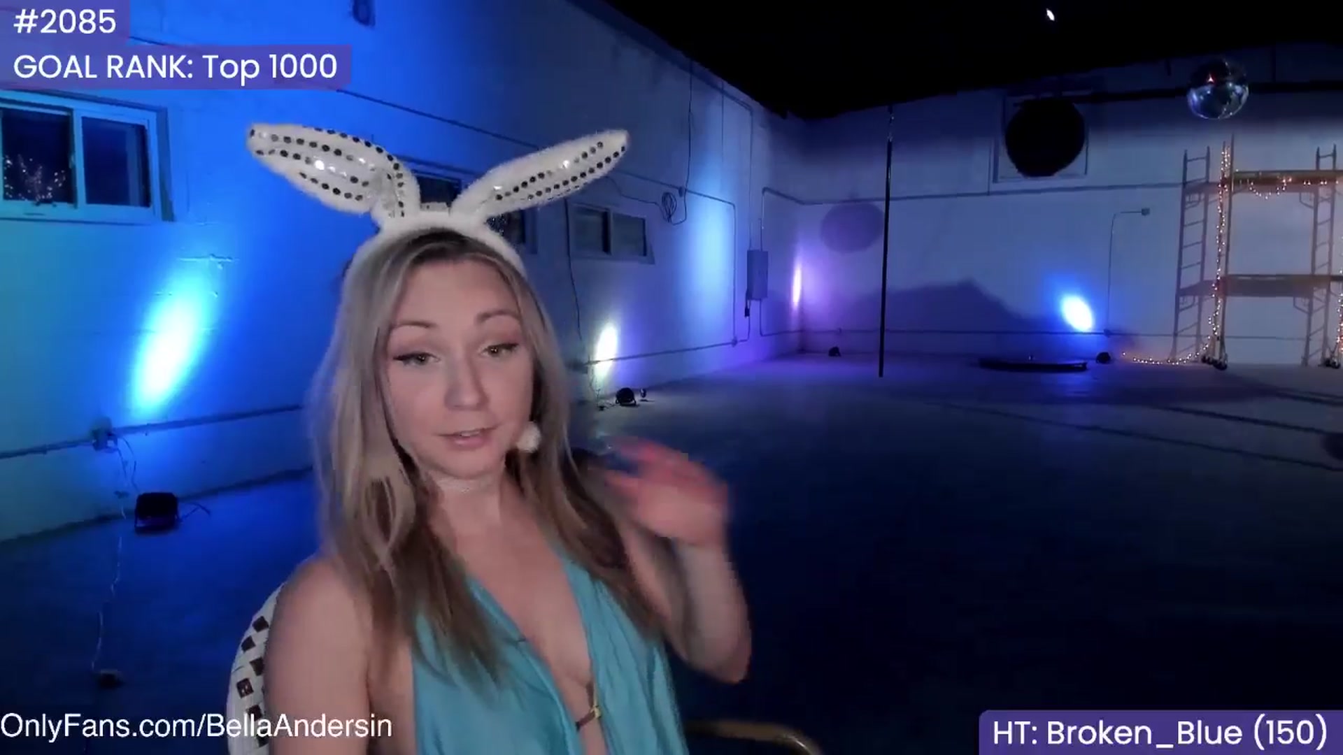 Gallery image thumbnail from BellaAndersin's myfreecams stream on, 04/19/2025, 05:08 image 3 of 20