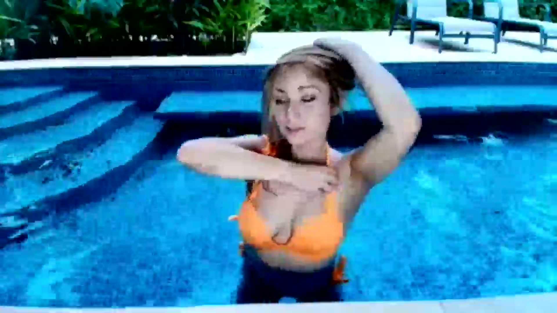 Gallery image thumbnail from BellaAndersin's myfreecams stream on, 05/13/2025, 23:46 image 12 of 20