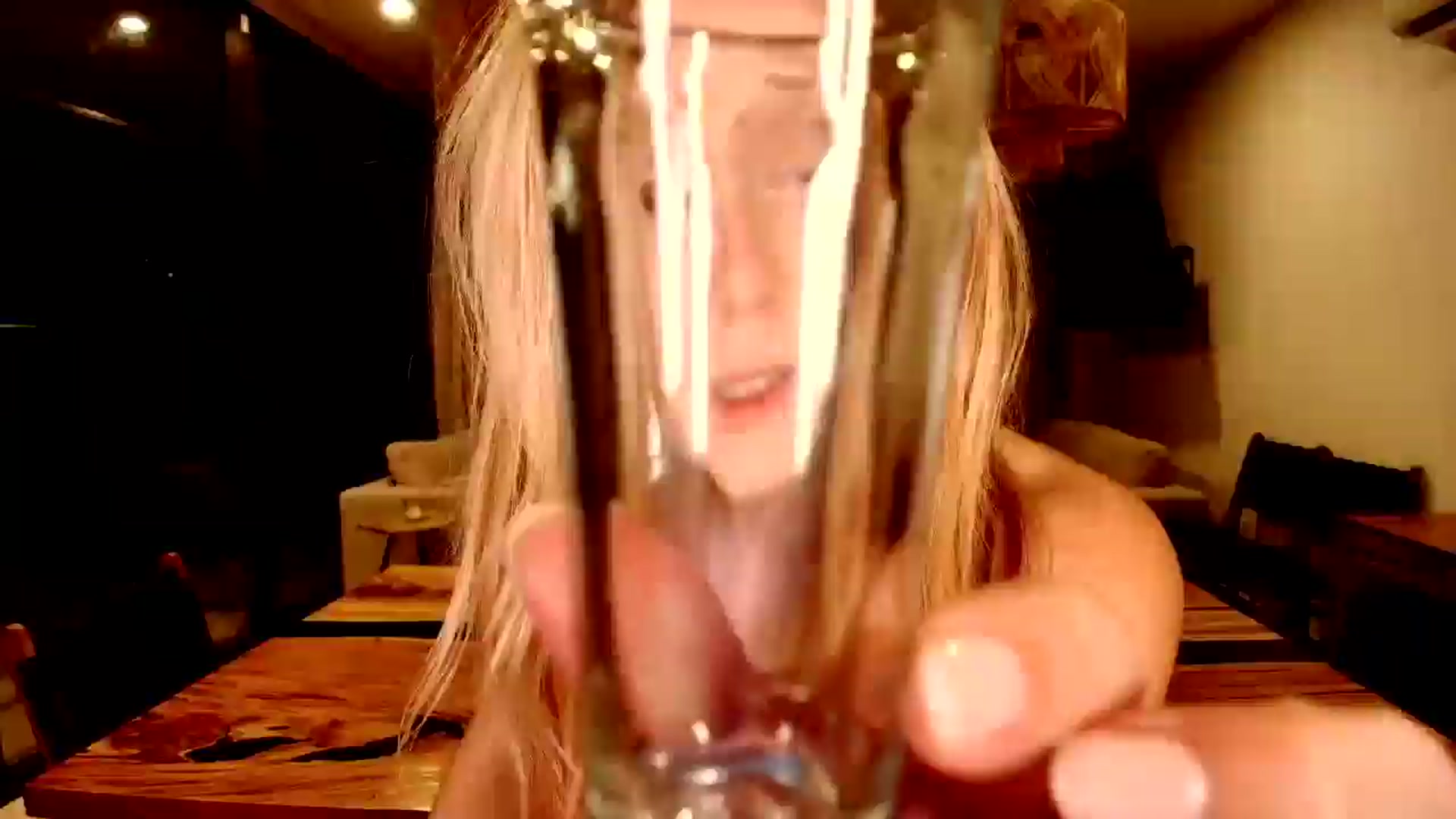 Gallery image thumbnail from BellaAndersin's myfreecams stream on, 05/16/2025, 08:39 image 1 of 20