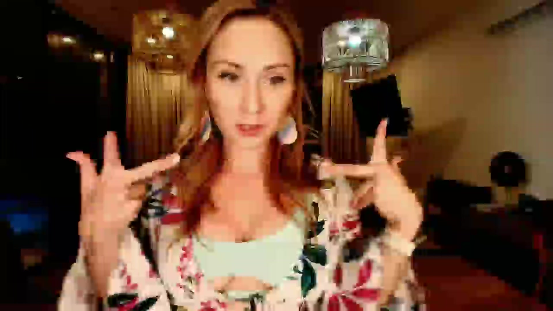 Gallery image thumbnail from BellaAndersin's myfreecams stream on, 05/18/2025, 04:32 image 2 of 20