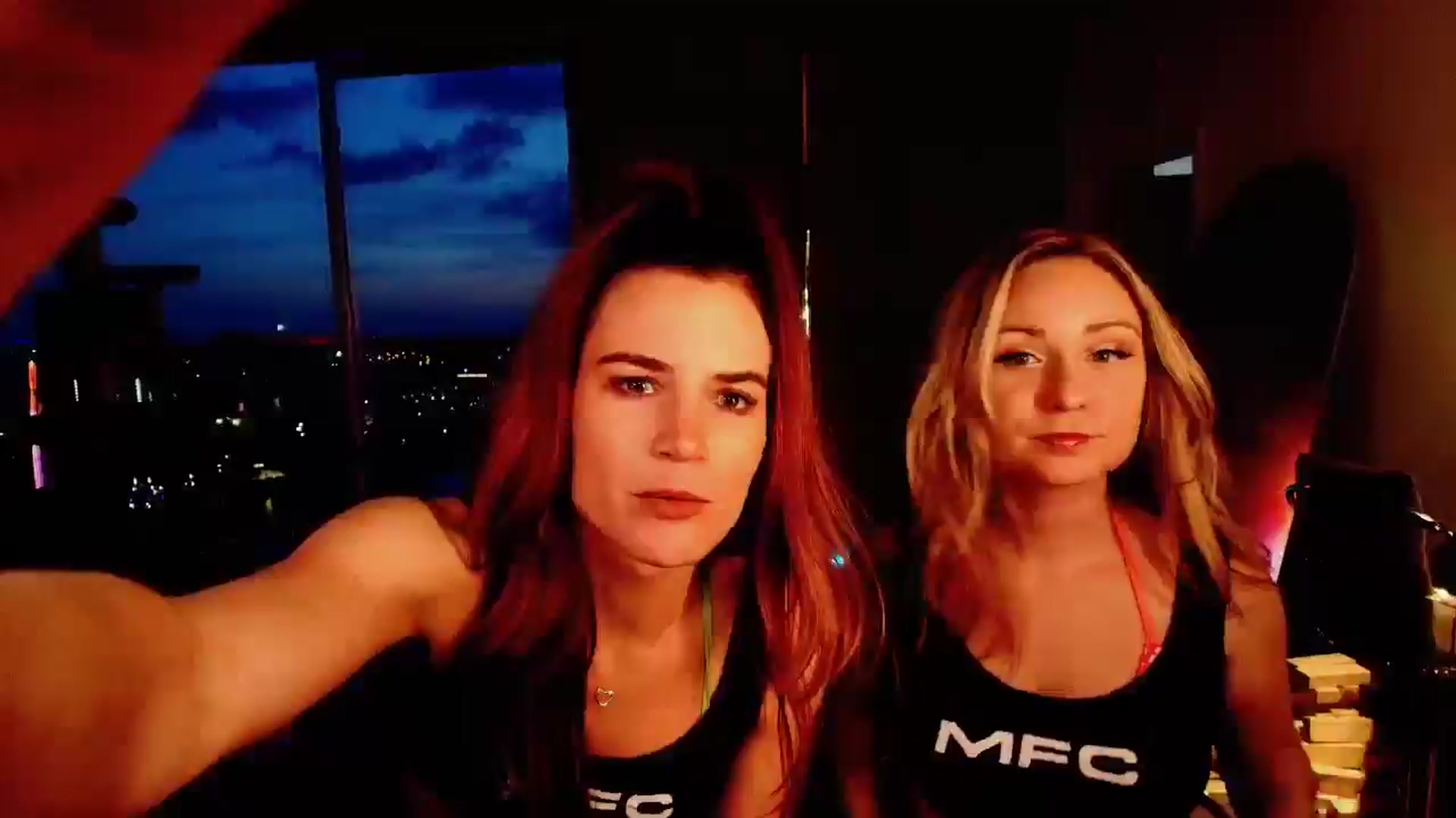 Gallery image thumbnail from BellaAndersin's myfreecams stream on, 06/07/2025, 01:11 image 6 of 20