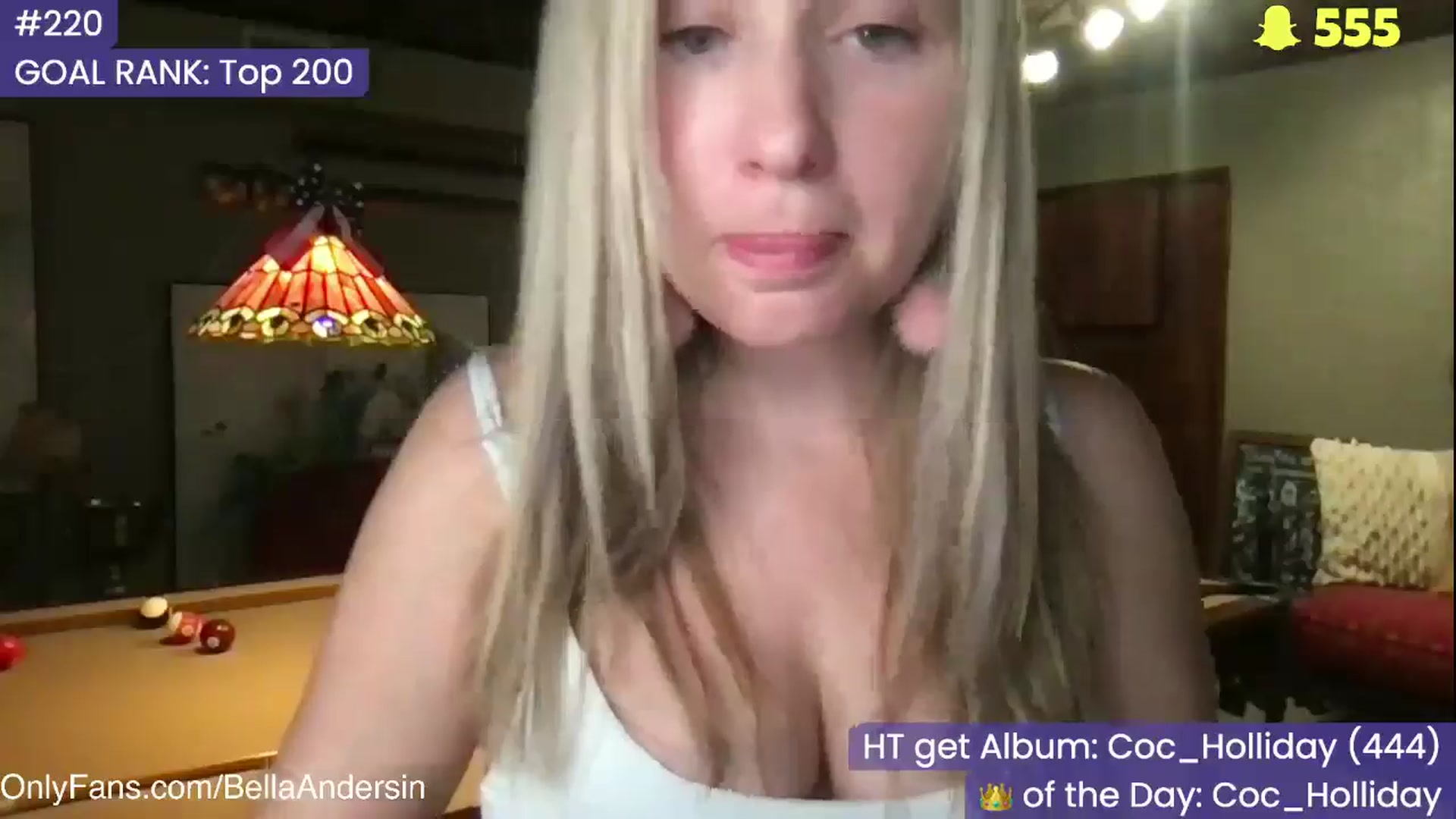 Gallery image thumbnail from BellaAndersin's myfreecams stream on, 10/15/2025, 03:31 image 10 of 20