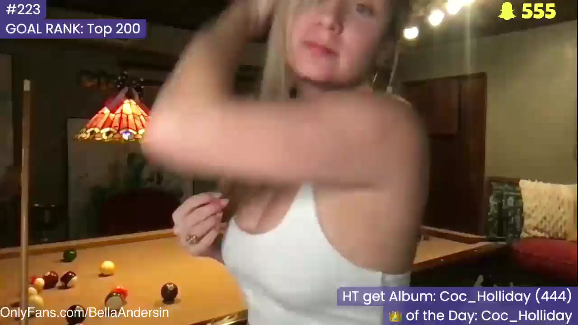 Gallery image thumbnail from BellaAndersin's myfreecams stream on, 10/15/2025, 03:31 image 1 of 20